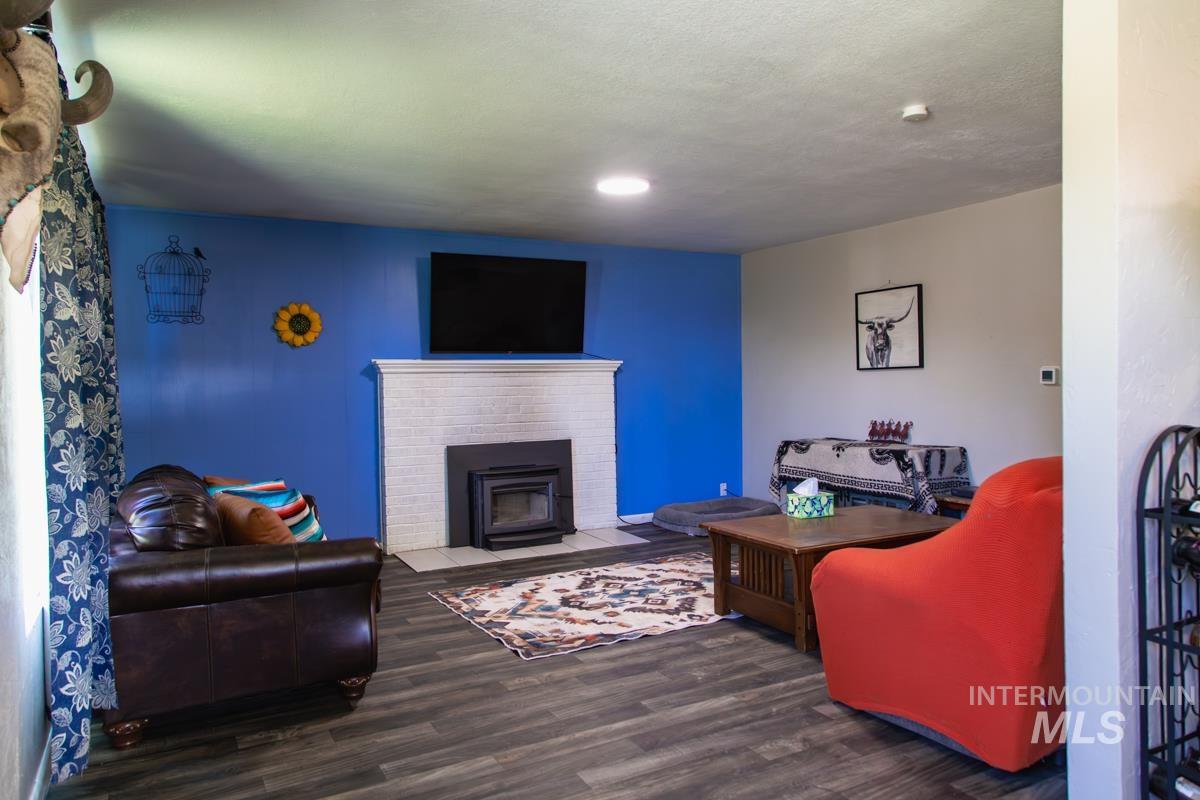1404 Rochester, Caldwell, Idaho 83605, 3 Bedrooms, 2 Bathrooms, Residential For Sale, Price $420,000,MLS 98991429