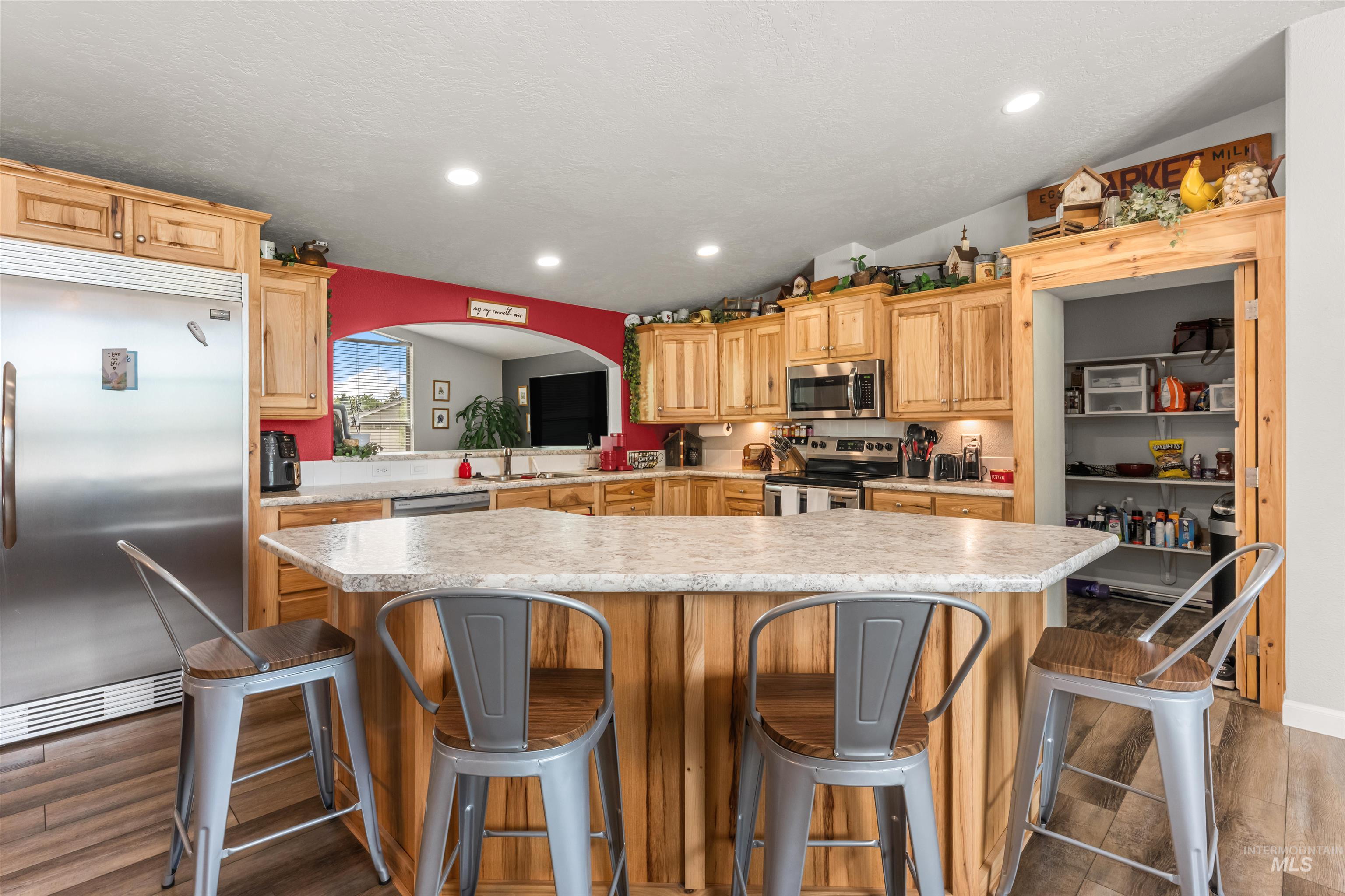 30 S Wherry Ln, Nampa, Idaho 83687, 4 Bedrooms, 2 Bathrooms, Residential For Sale, Price $625,000,MLS 98991431