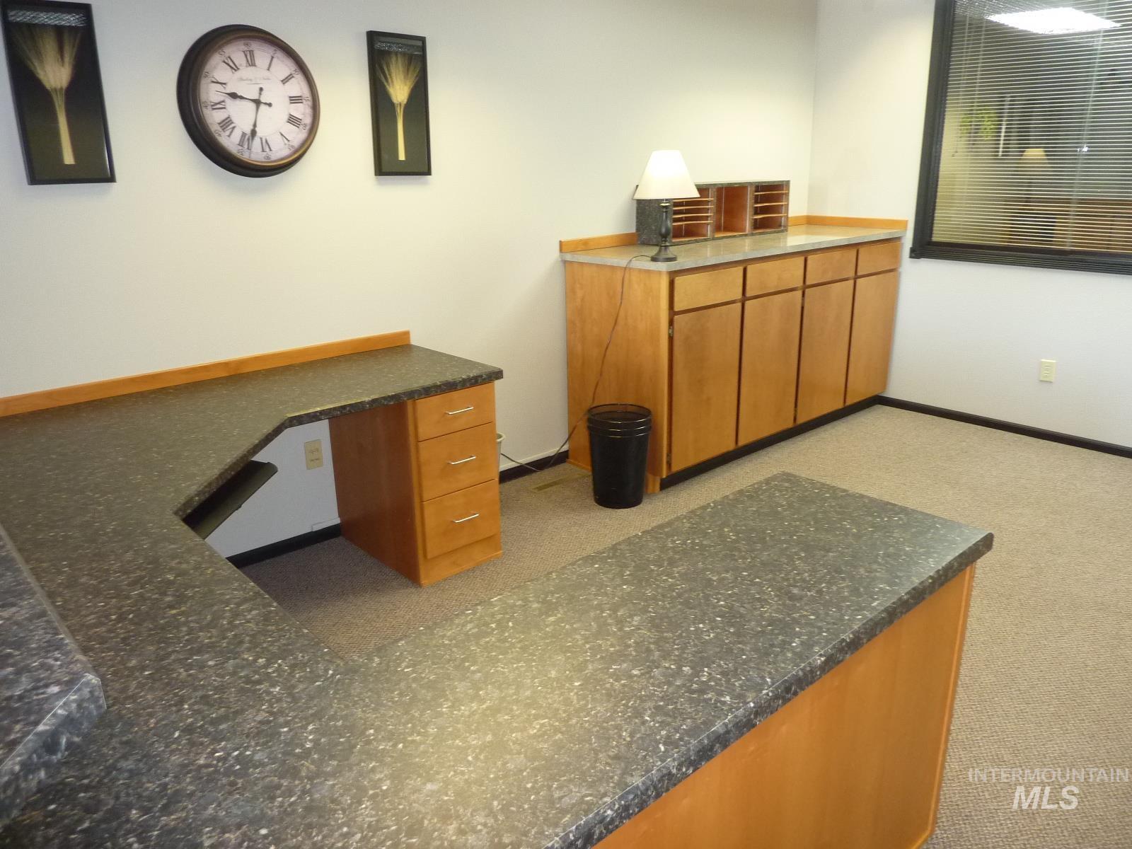 828 6th Street, Clarkston, Washington 99403-2914, Business/Commercial For Sale, Price $143,500,MLS 98991432