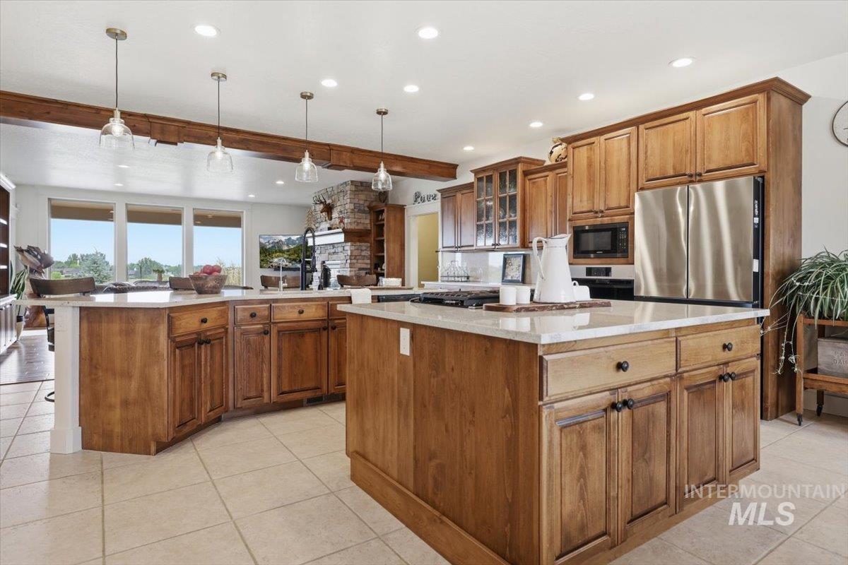 5975 N Highplace Ln, Star, Idaho 83669, 4 Bedrooms, 3.5 Bathrooms, Residential For Sale, Price $1,875,000,MLS 98991434