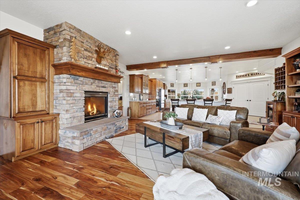 5975 N Highplace Ln, Star, Idaho 83669, 4 Bedrooms, 3.5 Bathrooms, Residential For Sale, Price $1,875,000,MLS 98991434