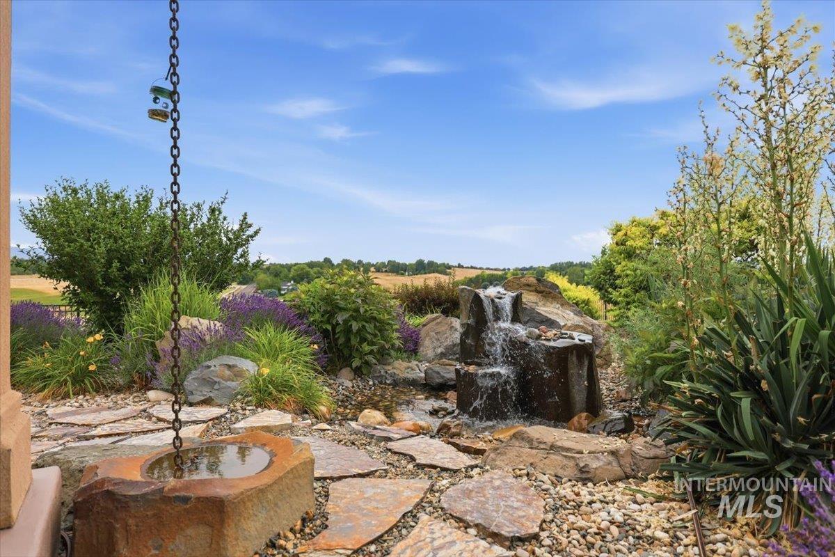 5975 N Highplace Ln, Star, Idaho 83669, 4 Bedrooms, 3.5 Bathrooms, Residential For Sale, Price $1,875,000,MLS 98991434