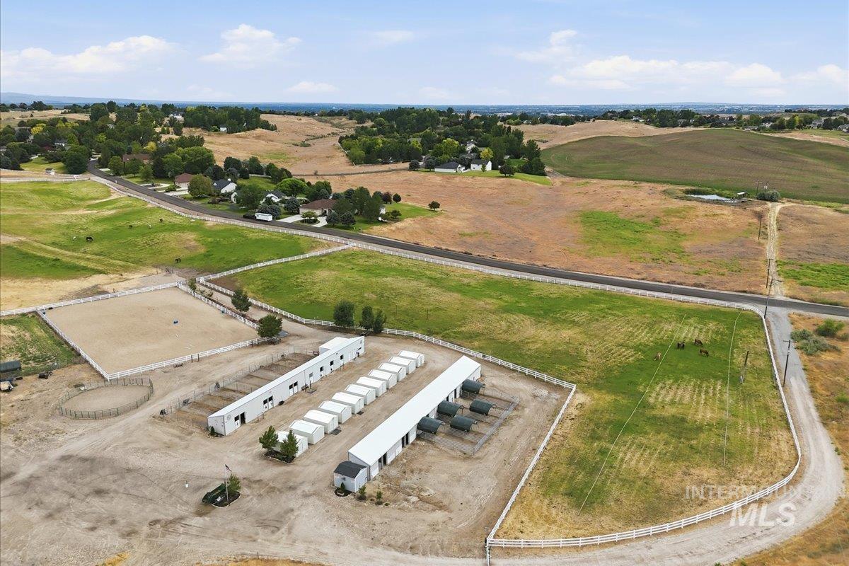 5975 N Highplace Ln, Star, Idaho 83669, 4 Bedrooms, 3.5 Bathrooms, Residential For Sale, Price $1,875,000,MLS 98991434