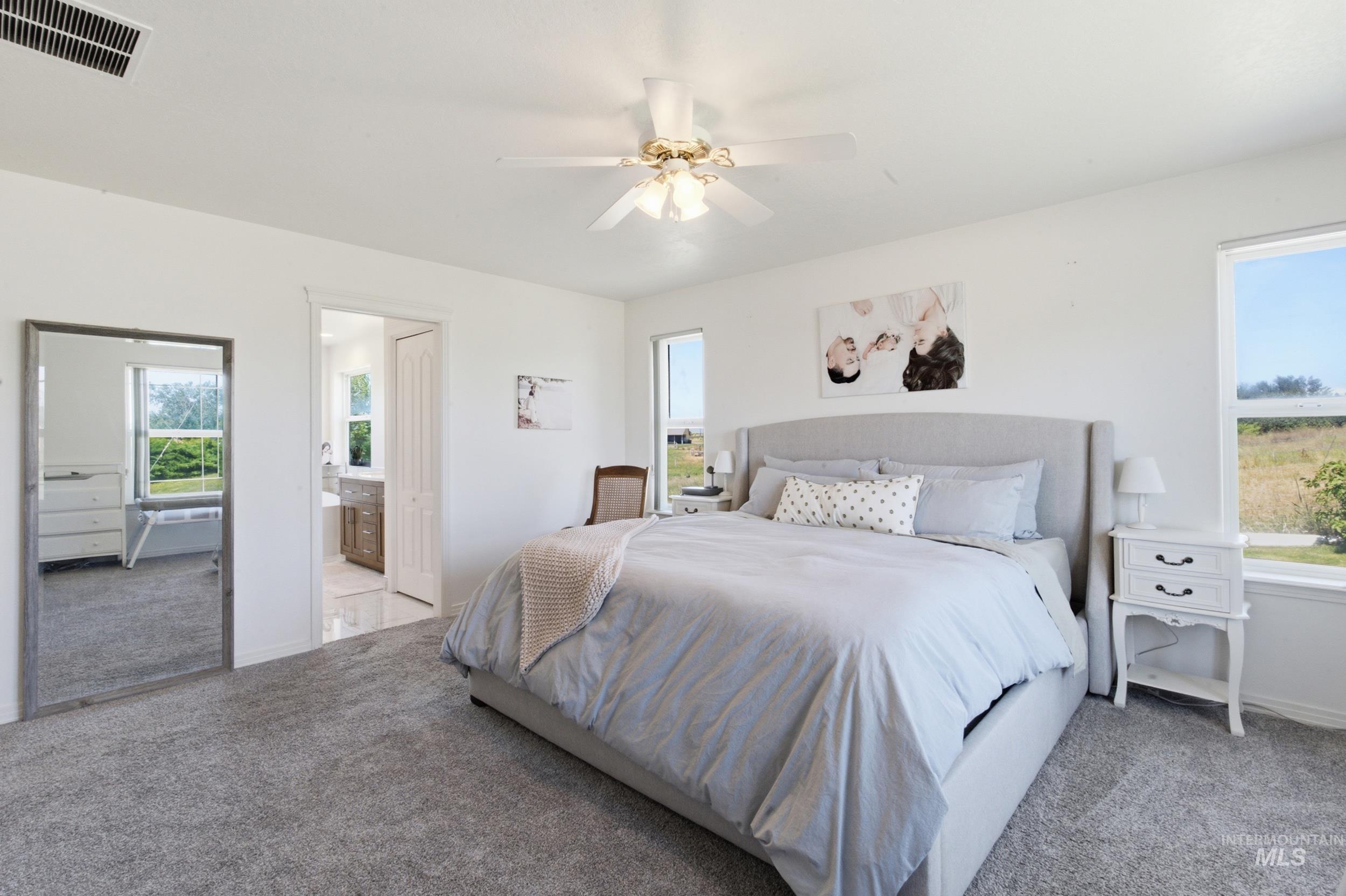 7781 Redmon Rd, Caldwell, Idaho 83607, 4 Bedrooms, 2.5 Bathrooms, Residential For Sale, Price $875,000,MLS 98991435
