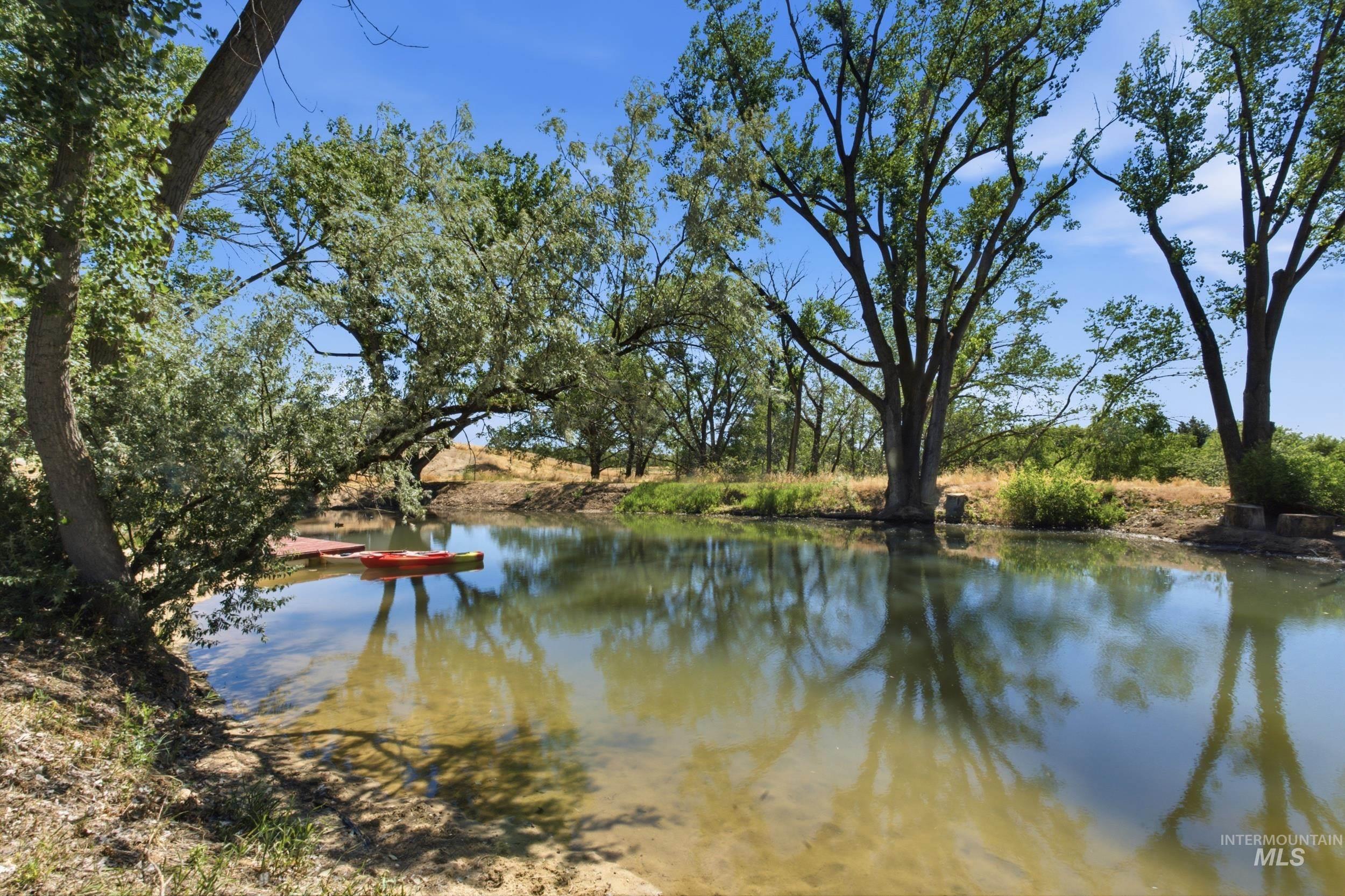 7781 Redmon Rd, Caldwell, Idaho 83607, 4 Bedrooms, 2.5 Bathrooms, Residential For Sale, Price $935,000,MLS 98991435