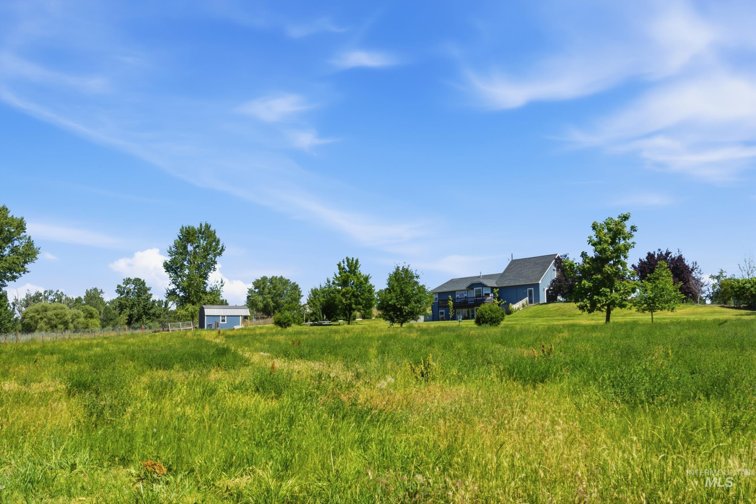7781 Redmon Rd, Caldwell, Idaho 83607, 4 Bedrooms, 2.5 Bathrooms, Residential For Sale, Price $875,000,MLS 98991435