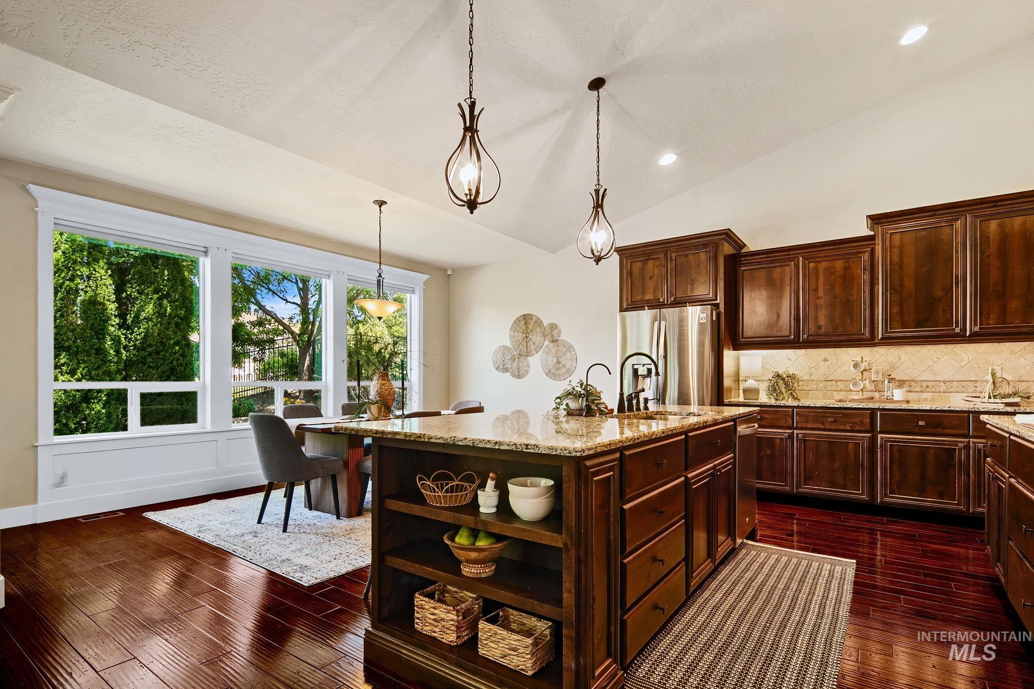 17819 N Kirkhill Way, Boise, Idaho 83714, 4 Bedrooms, 3.5 Bathrooms, Residential For Sale, Price $935,000,MLS 98991436