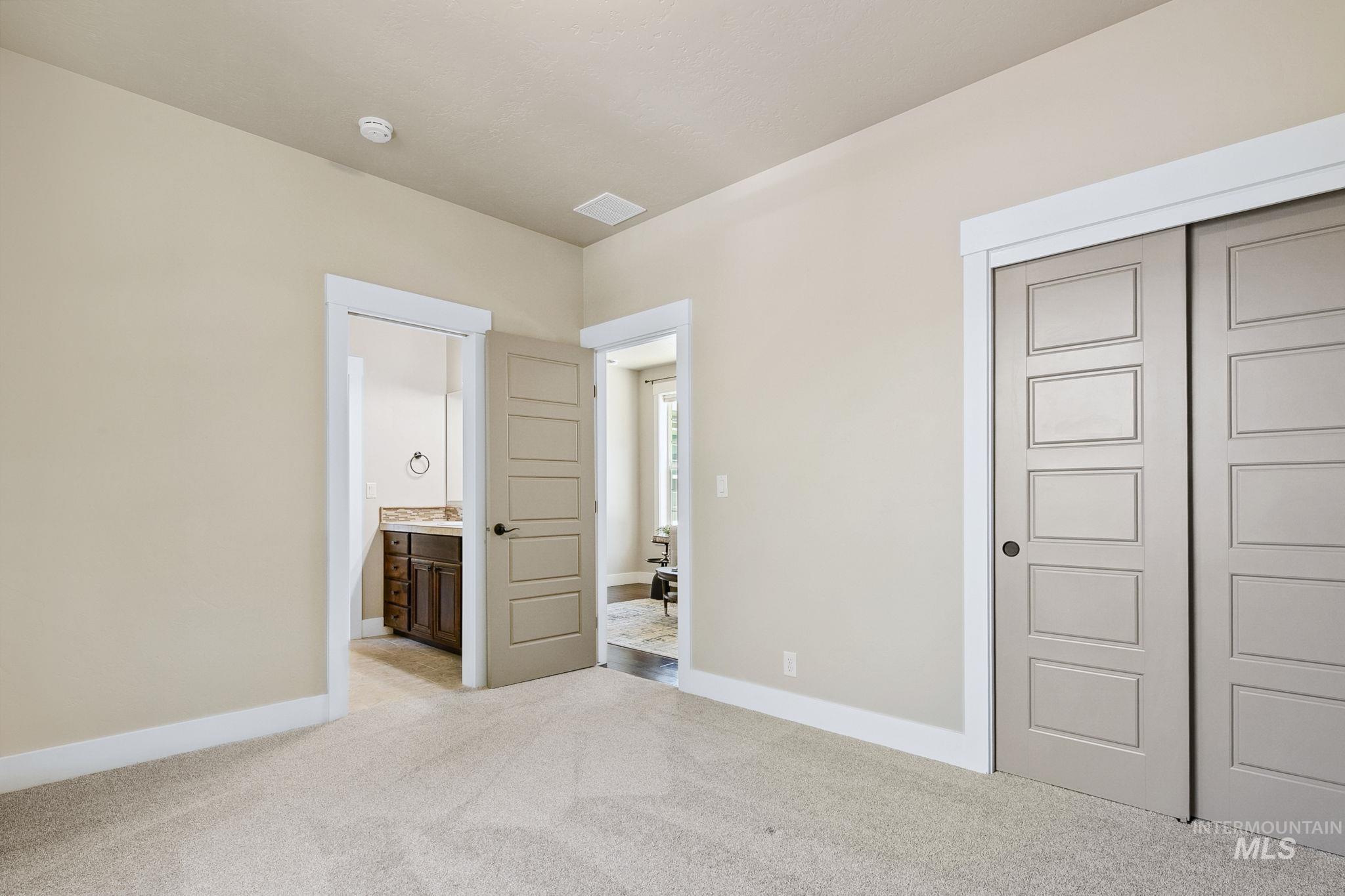 17819 N Kirkhill Way, Boise, Idaho 83714, 4 Bedrooms, 3.5 Bathrooms, Residential For Sale, Price $935,000,MLS 98991436