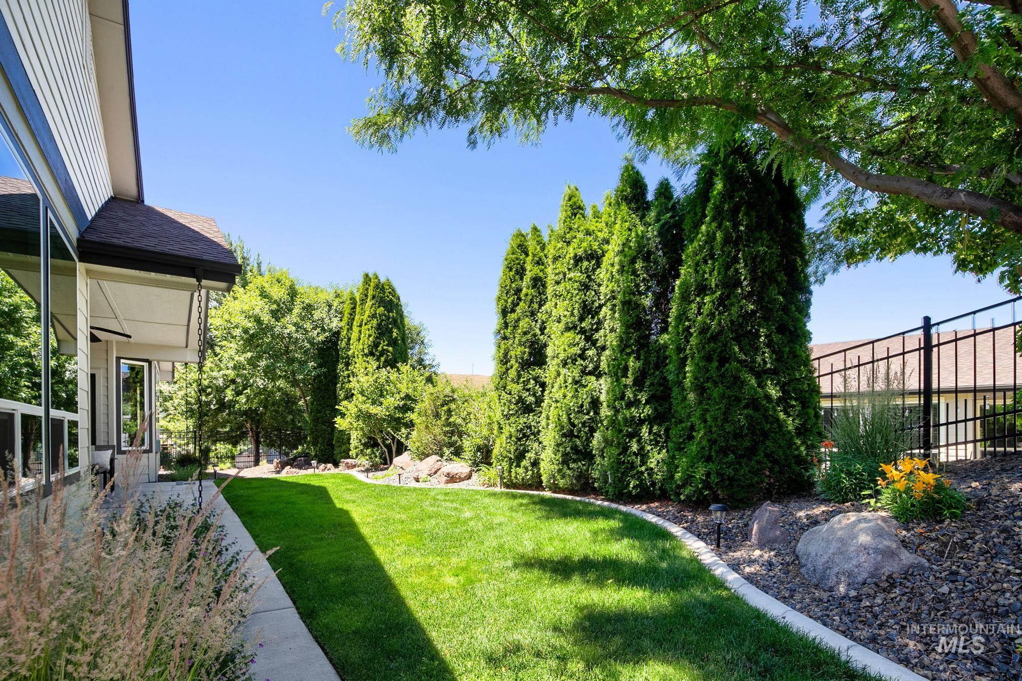 17819 N Kirkhill Way, Boise, Idaho 83714, 4 Bedrooms, 3.5 Bathrooms, Residential For Sale, Price $935,000,MLS 98991436