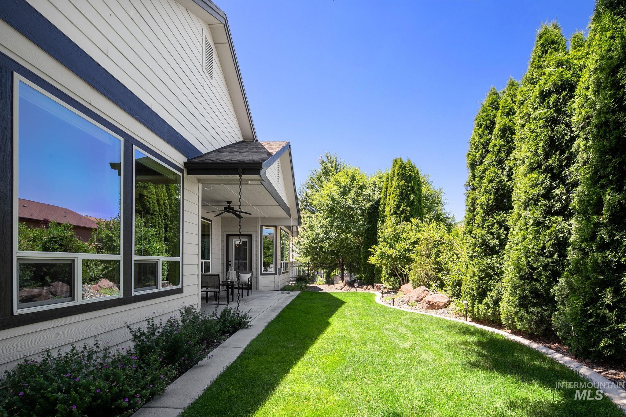 17819 N Kirkhill Way, Boise, Idaho 83714, 4 Bedrooms, 3.5 Bathrooms, Residential For Sale, Price $935,000,MLS 98991436