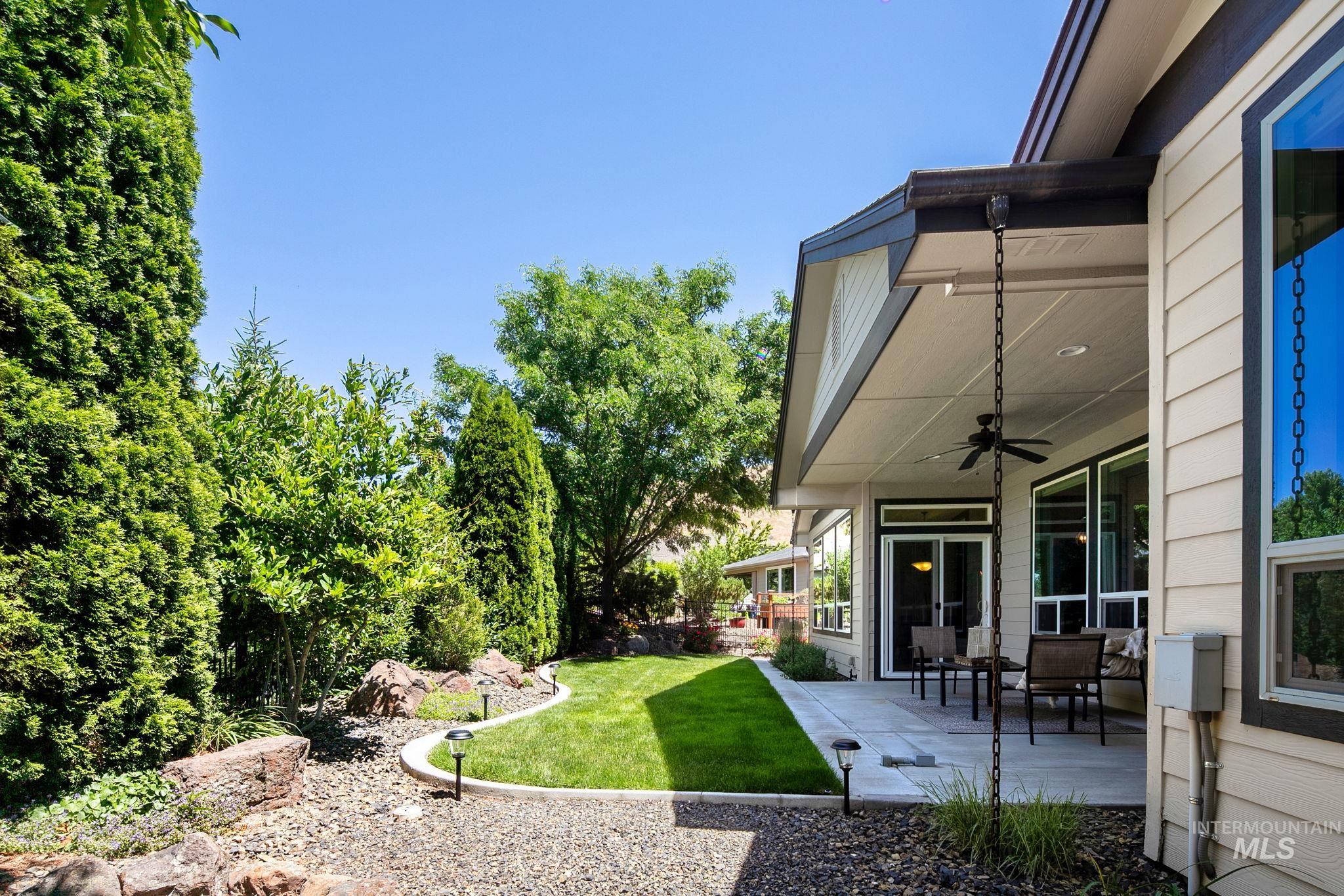 17819 N Kirkhill Way, Boise, Idaho 83714, 4 Bedrooms, 3.5 Bathrooms, Residential For Sale, Price $935,000,MLS 98991436