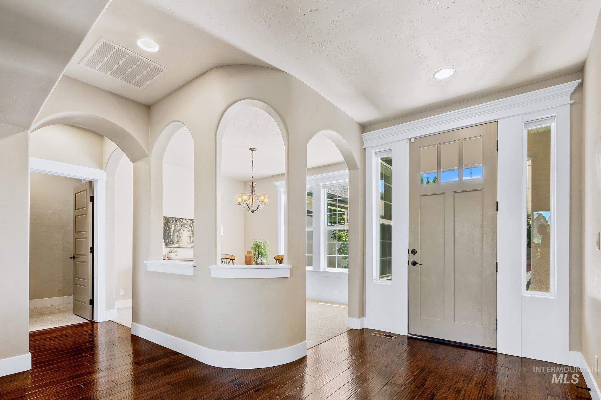 17819 N Kirkhill Way, Boise, Idaho 83714, 4 Bedrooms, 3.5 Bathrooms, Residential For Sale, Price $935,000,MLS 98991436