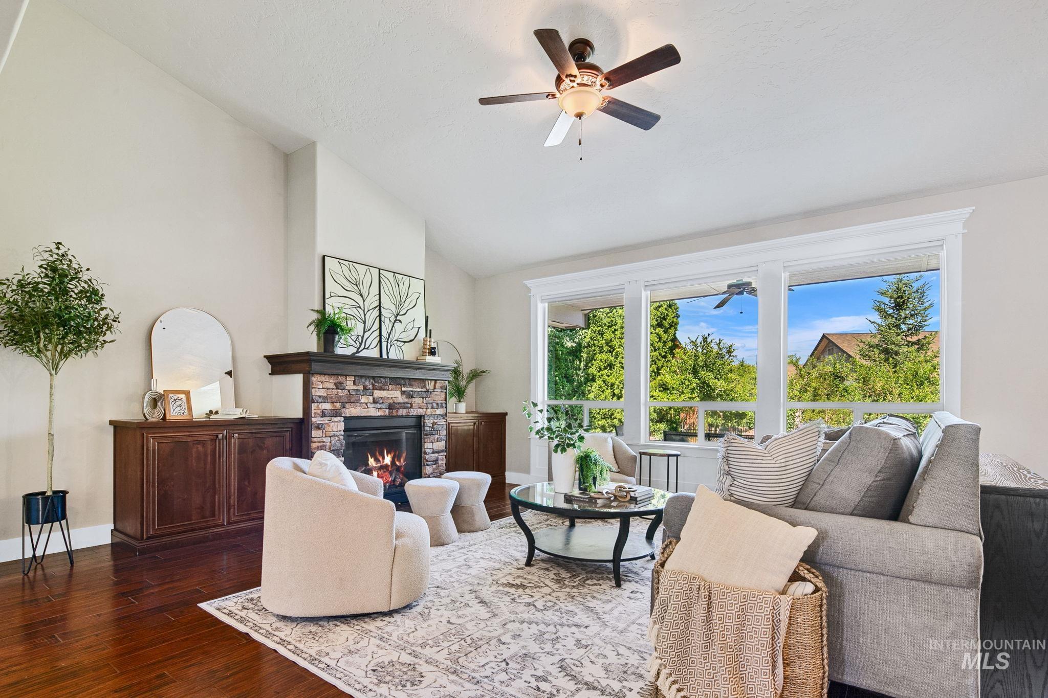 17819 N Kirkhill Way, Boise, Idaho 83714, 4 Bedrooms, 3.5 Bathrooms, Residential For Sale, Price $935,000,MLS 98991436