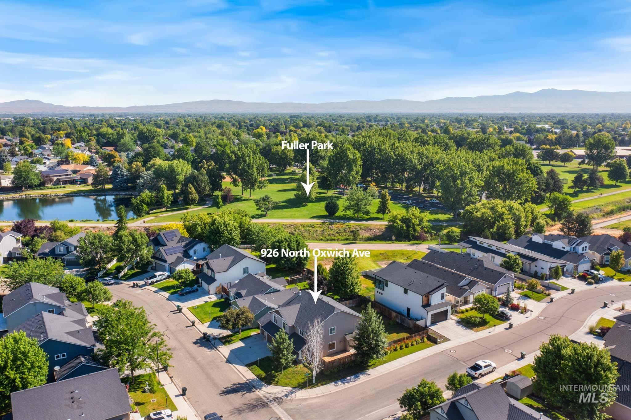 926 N Oxwich Ave, Meridian, Idaho 83642, 5 Bedrooms, 2.5 Bathrooms, Residential For Sale, Price $599,000,MLS 98991437