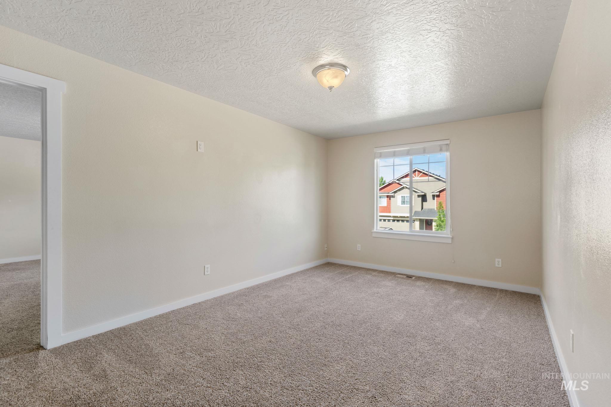 926 N Oxwich Ave, Meridian, Idaho 83642, 5 Bedrooms, 2.5 Bathrooms, Residential For Sale, Price $599,000,MLS 98991437