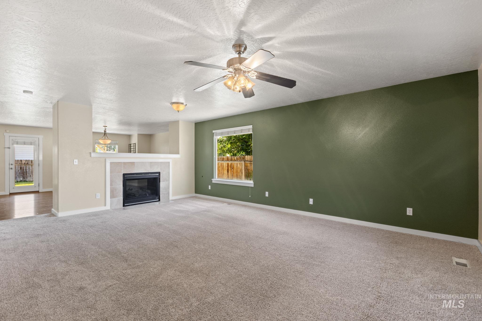 926 N Oxwich Ave, Meridian, Idaho 83642, 5 Bedrooms, 2.5 Bathrooms, Residential For Sale, Price $599,000,MLS 98991437