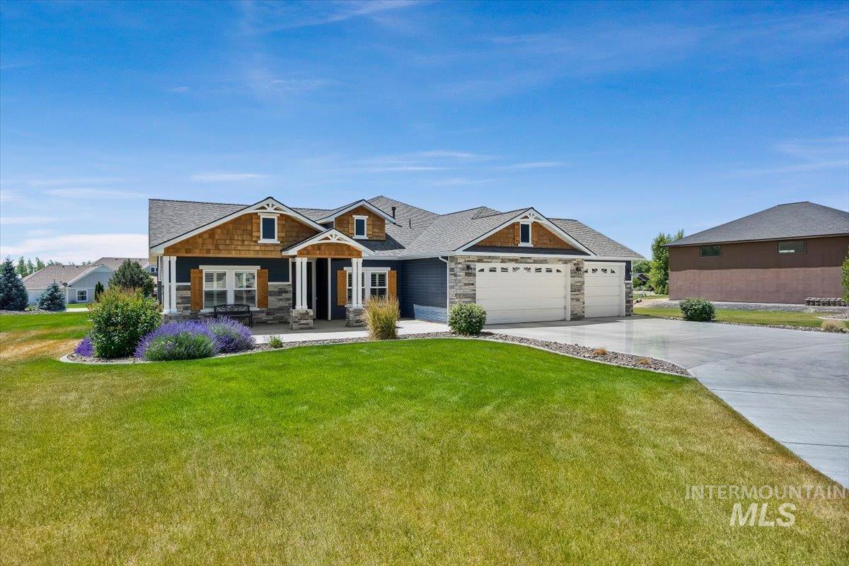 1935 Brook Stone Dr, Twin Falls, Idaho 83301, 4 Bedrooms, 2.5 Bathrooms, Residential For Sale, Price $825,000,MLS 98991438