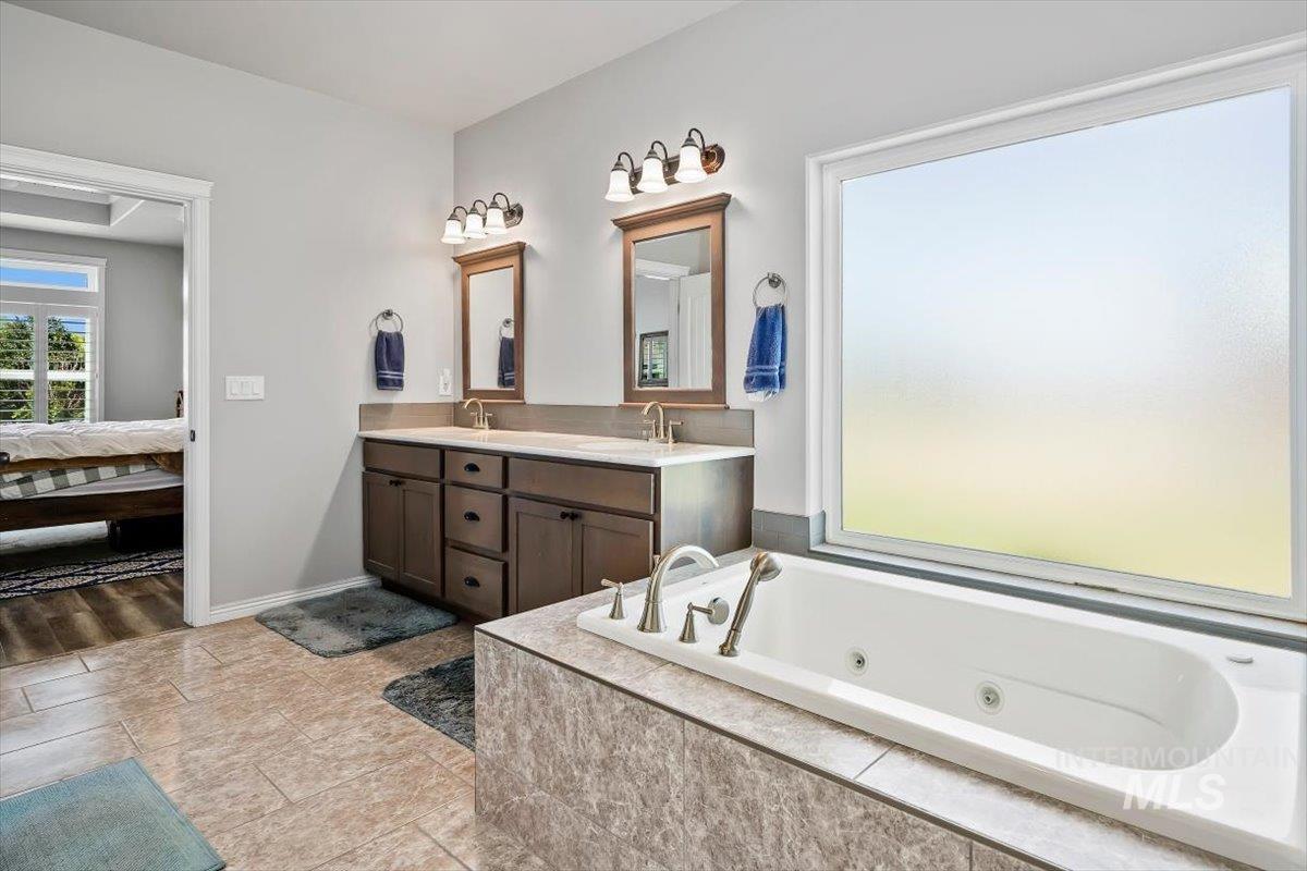 1935 Brook Stone Dr, Twin Falls, Idaho 83301, 4 Bedrooms, 2.5 Bathrooms, Residential For Sale, Price $825,000,MLS 98991438