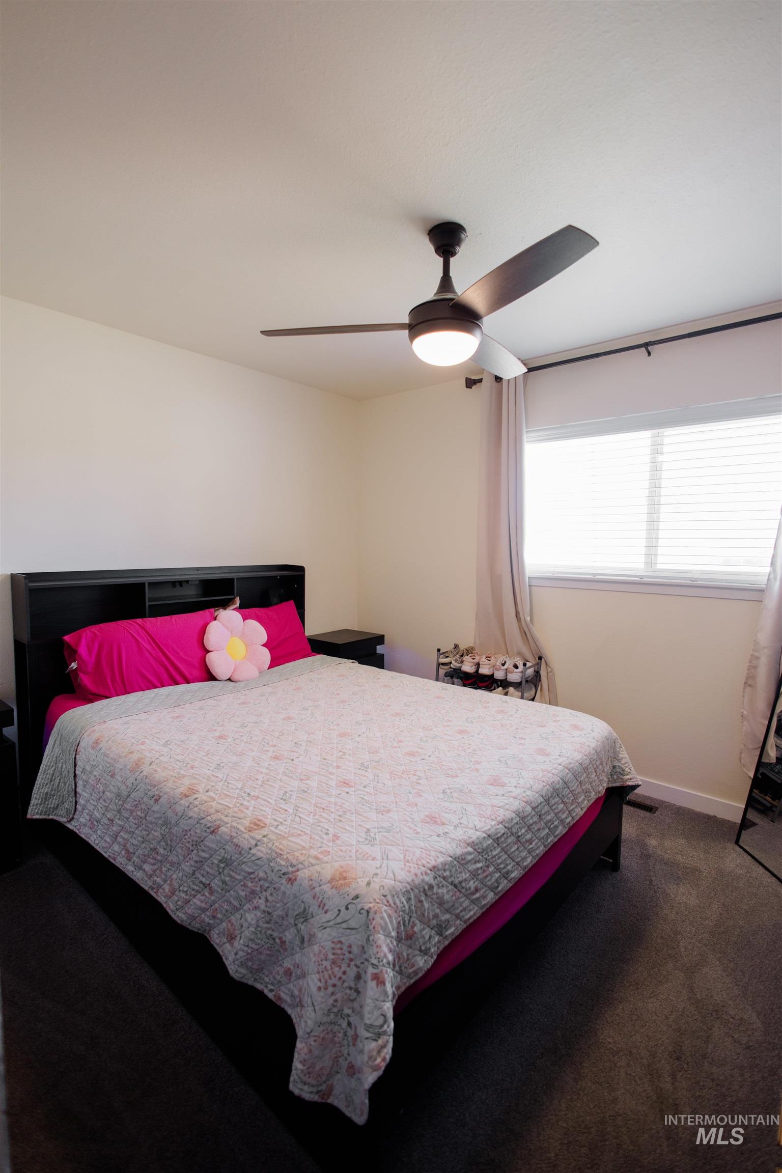 1270 N 3rd E, Mountain Home, Idaho 83647, 3 Bedrooms, 1 Bathroom, Residential For Sale, Price $285,000,MLS 98991440