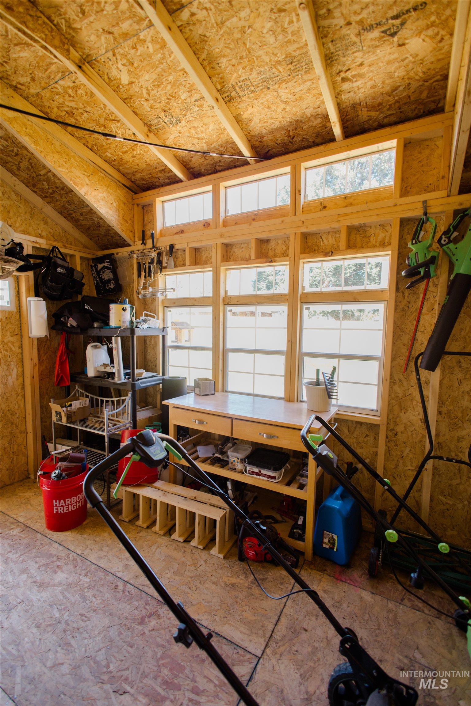1270 N 3rd E, Mountain Home, Idaho 83647, 3 Bedrooms, 1 Bathroom, Residential For Sale, Price $285,000,MLS 98991440