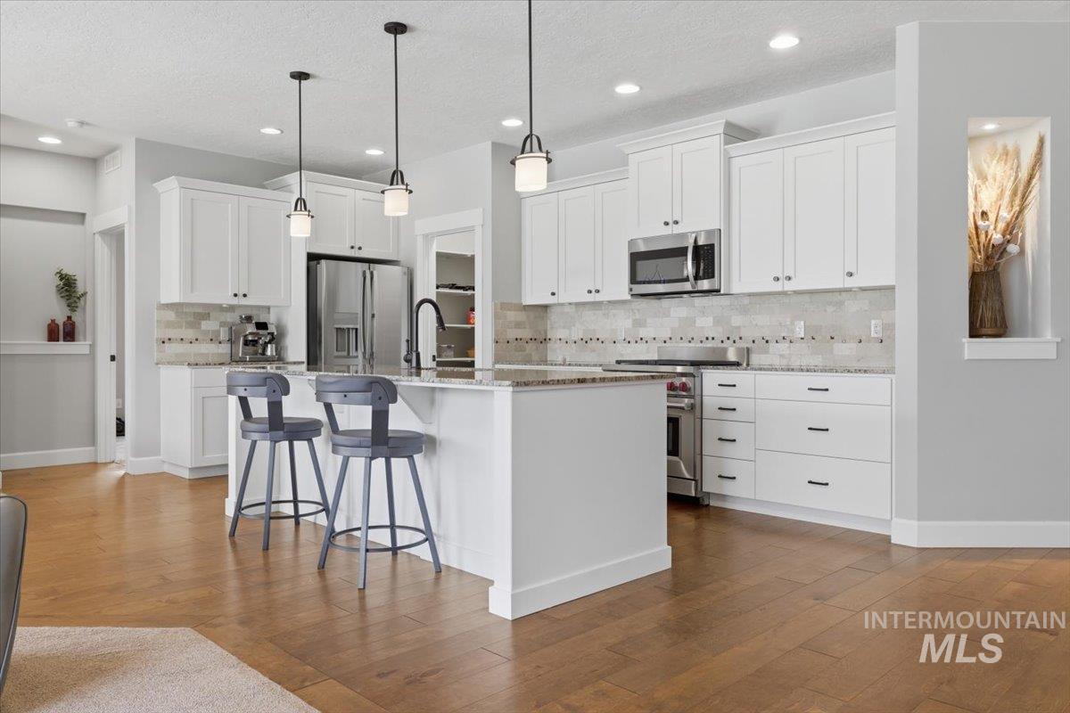 10291 Iron Bag, Nampa, Idaho 83687, 4 Bedrooms, 2 Bathrooms, Residential For Sale, Price $499,900,MLS 98991442