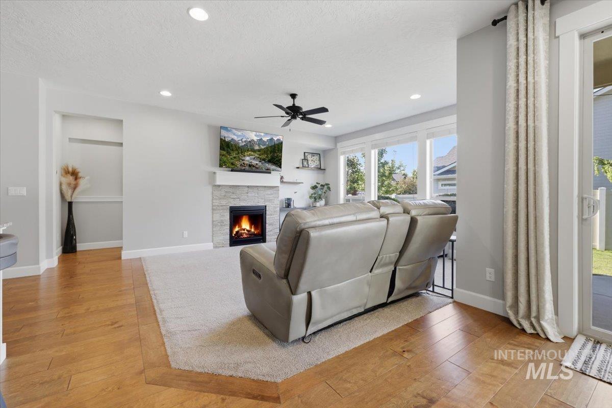 10291 Iron Bag, Nampa, Idaho 83687, 4 Bedrooms, 2 Bathrooms, Residential For Sale, Price $499,900,MLS 98991442