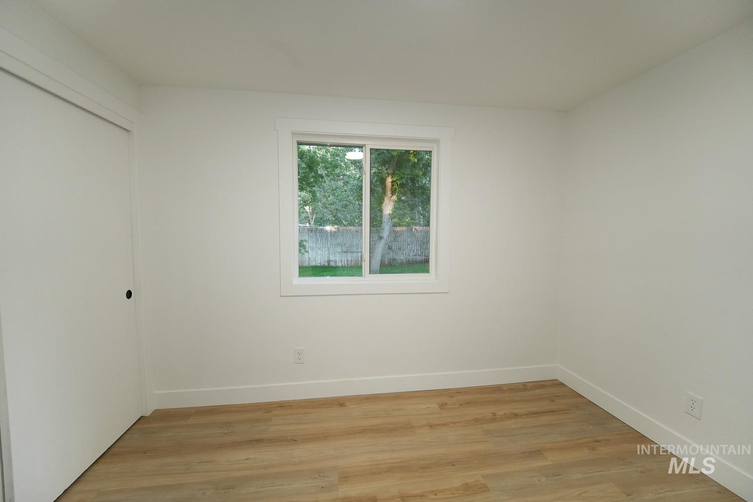 7102 S Ravenswood Way, Boise, Idaho 83709, 4 Bedrooms, 2 Bathrooms, Residential For Sale, Price $410,000,MLS 98991443