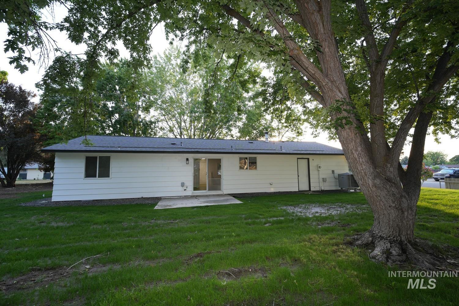 7102 S Ravenswood Way, Boise, Idaho 83709, 4 Bedrooms, 2 Bathrooms, Residential For Sale, Price $410,000,MLS 98991443
