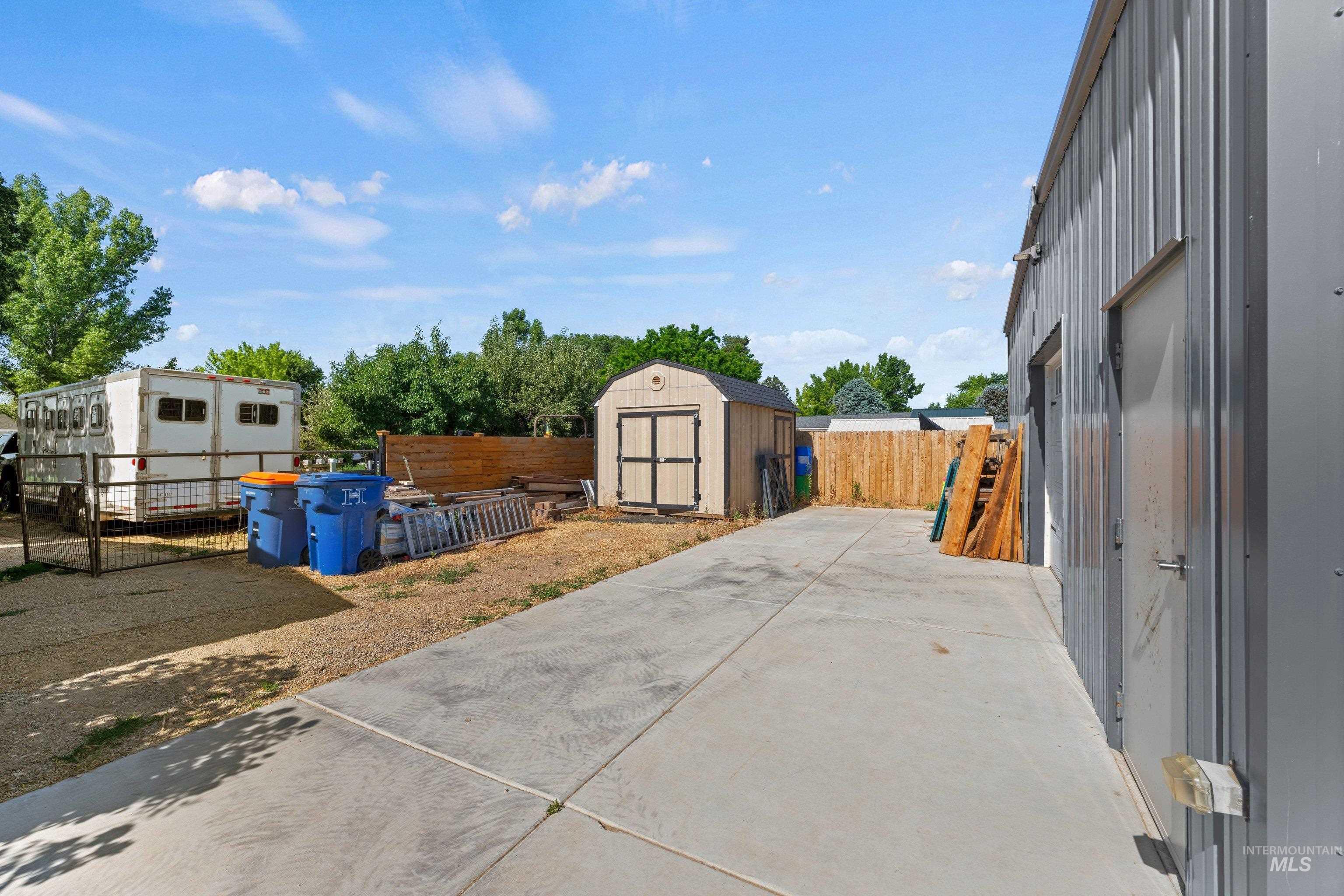 11684 W Gila, Kuna, Idaho 83634, 3 Bedrooms, 2 Bathrooms, Residential For Sale, Price $650,000,MLS 98991444
