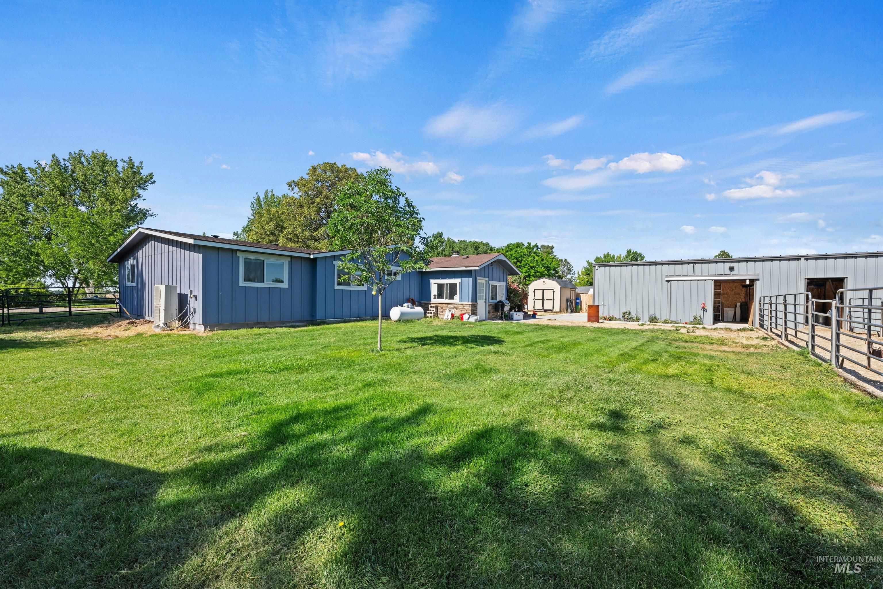11684 W Gila, Kuna, Idaho 83634, 3 Bedrooms, 2 Bathrooms, Residential For Sale, Price $650,000,MLS 98991444