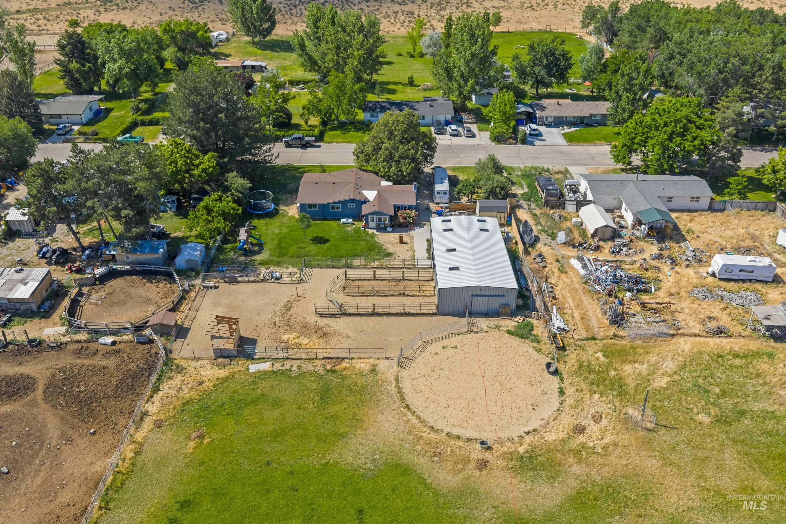 11684 W Gila, Kuna, Idaho 83634, 3 Bedrooms, 2 Bathrooms, Residential For Sale, Price $650,000,MLS 98991444