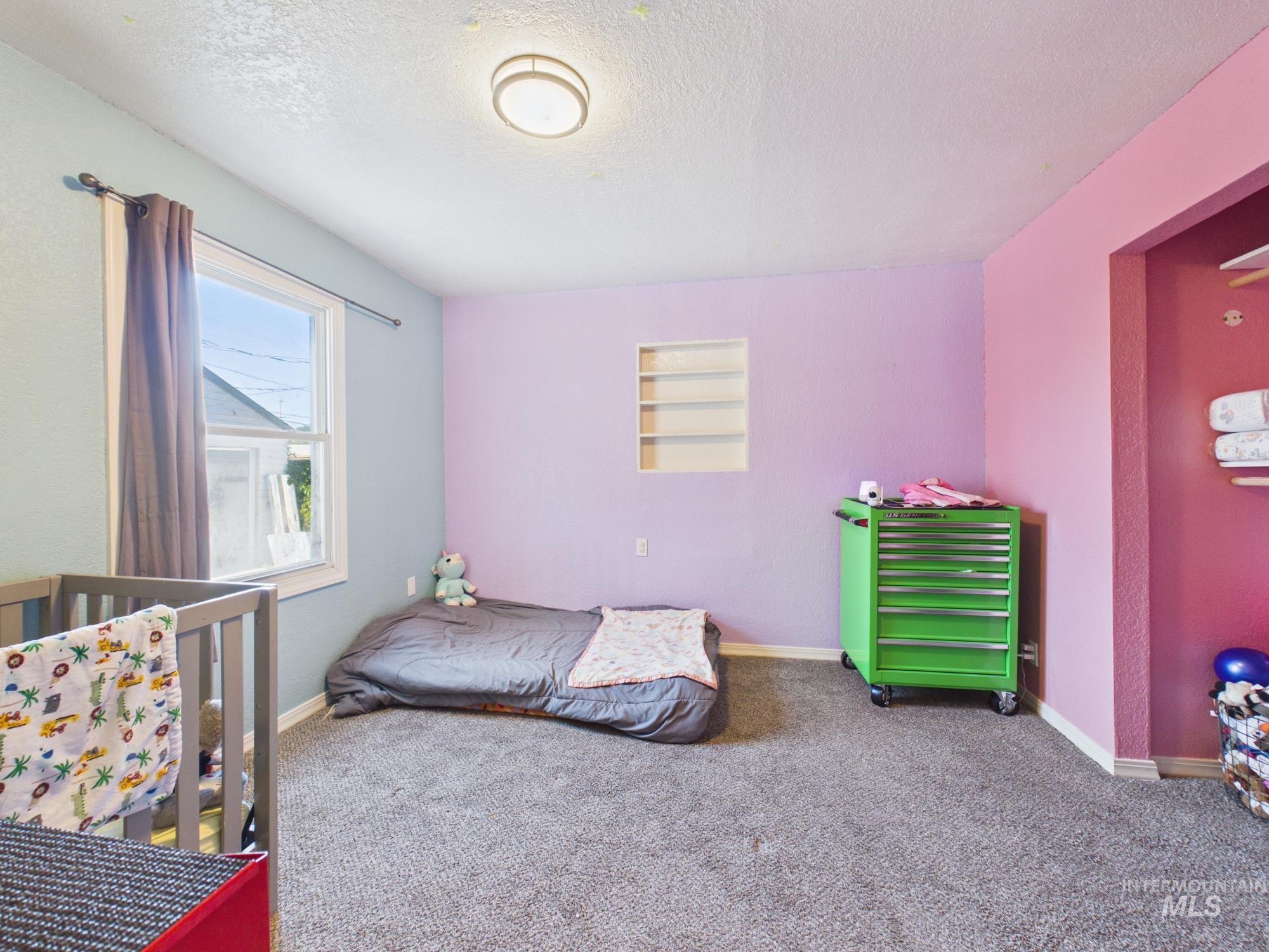 204 Anderson St, Caldwell, Idaho 83605, 3 Bedrooms, 1.5 Bathrooms, Residential For Sale, Price $325,000,MLS 98991446