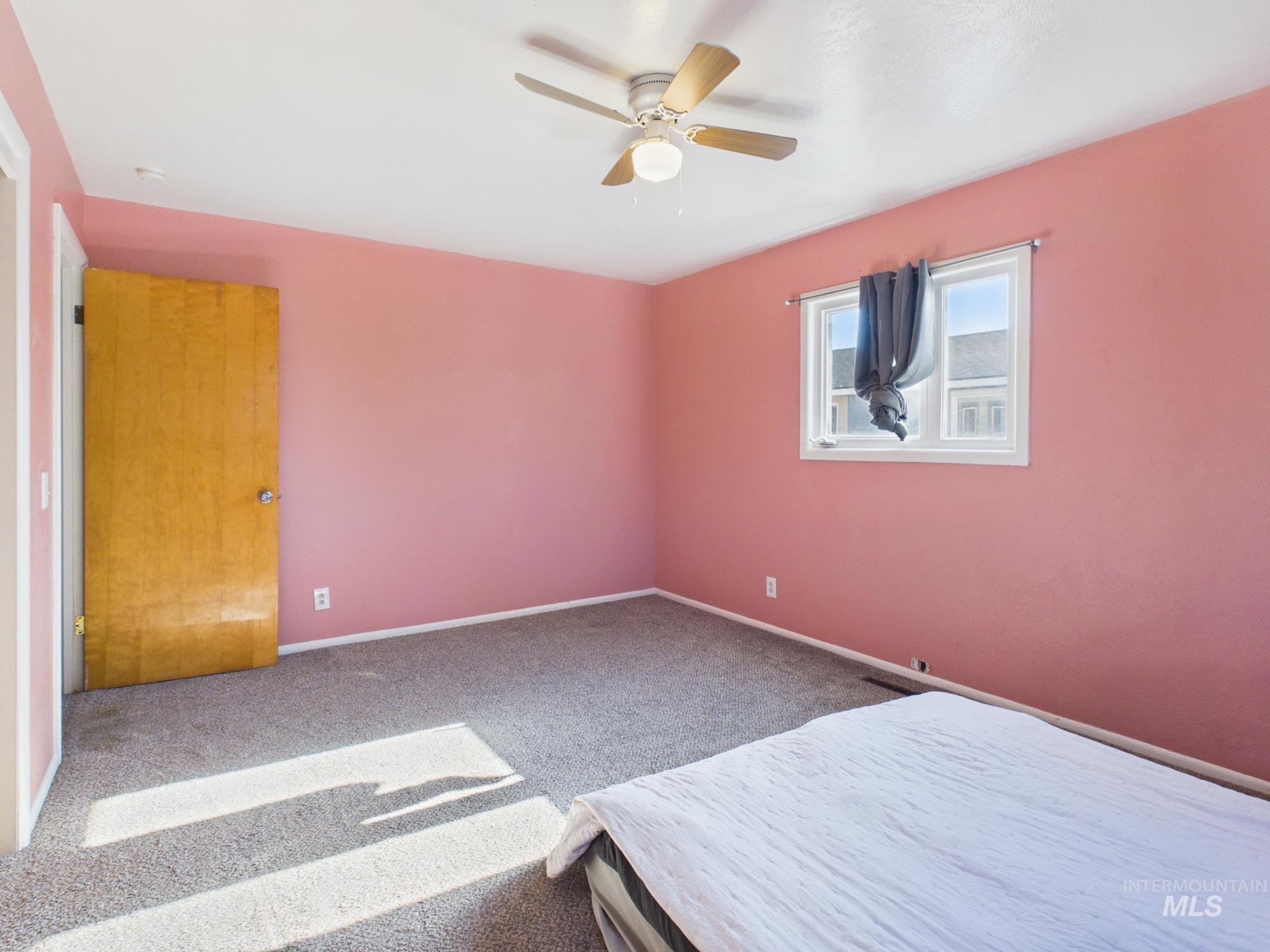 204 Anderson St, Caldwell, Idaho 83605, 3 Bedrooms, 1.5 Bathrooms, Residential For Sale, Price $325,000,MLS 98991446