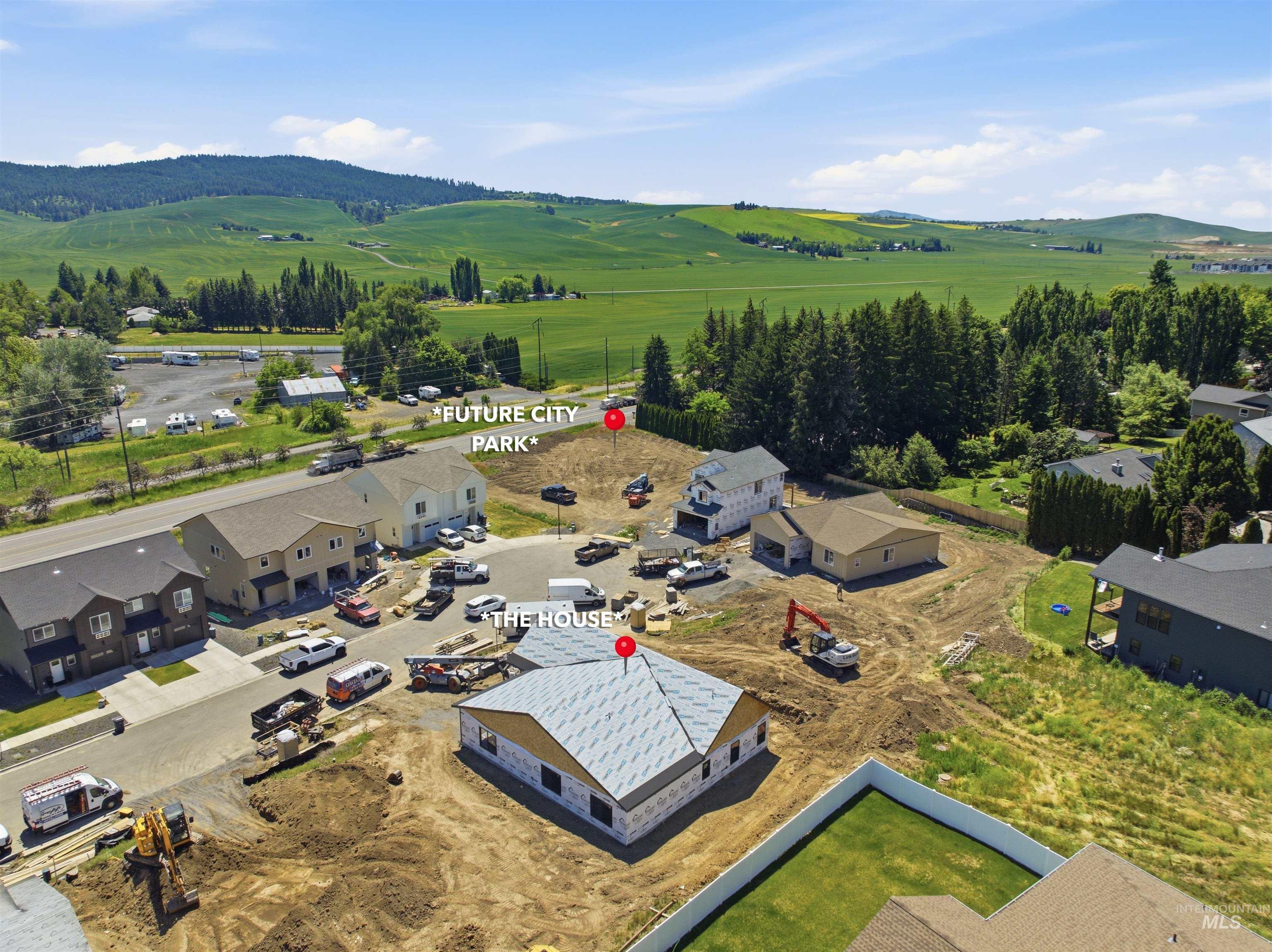 2824 Cyprus Court, Moscow, Idaho 83843, 4 Bedrooms, 2.5 Bathrooms, Residential For Sale, Price $565,000, 98991450