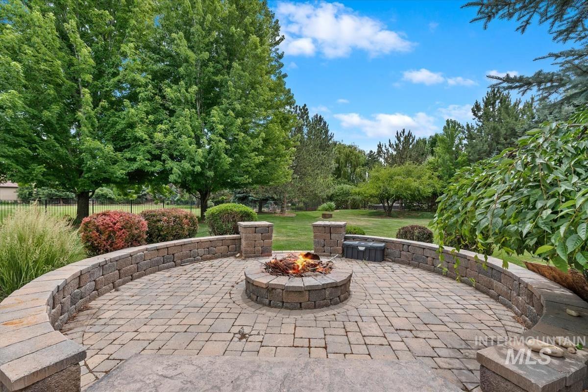 2283 W Stansbury Dr, Eagle, Idaho 83616, 4 Bedrooms, 3.5 Bathrooms, Residential For Sale, Price $2,150,000, 98991452
