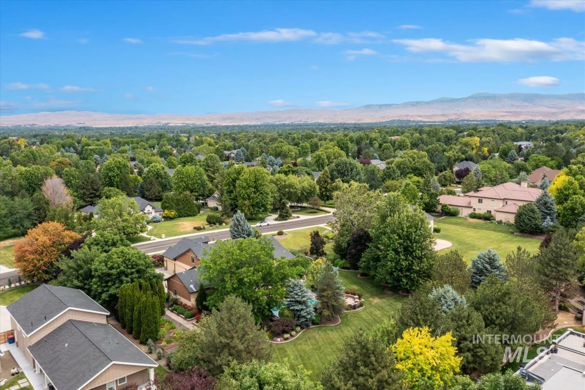2283 W Stansbury Dr, Eagle, Idaho 83616, 4 Bedrooms, 3.5 Bathrooms, Residential For Sale, Price $2,150,000, 98991452