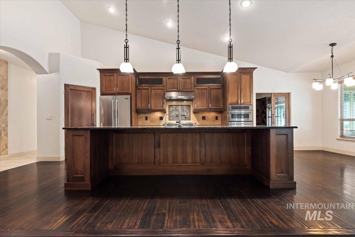 2283 W Stansbury Dr, Eagle, Idaho 83616, 4 Bedrooms, 3.5 Bathrooms, Residential For Sale, Price $2,150,000, 98991452