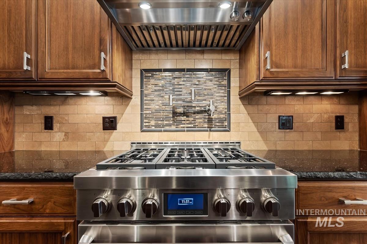 2283 W Stansbury Dr, Eagle, Idaho 83616, 4 Bedrooms, 3.5 Bathrooms, Residential For Sale, Price $2,150,000, 98991452