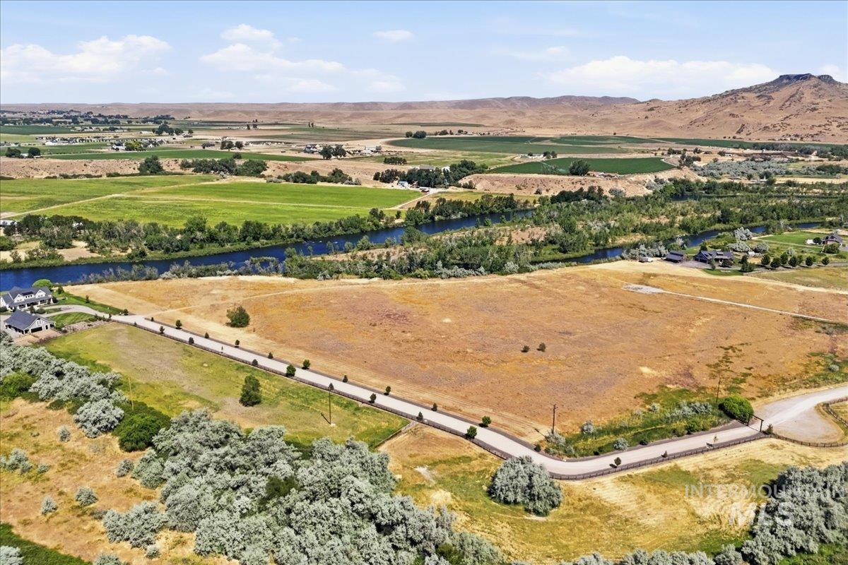 2325 River Ranch Ln, Emmett, Idaho 83617, Land For Sale, Price $675,000,MLS 98991453