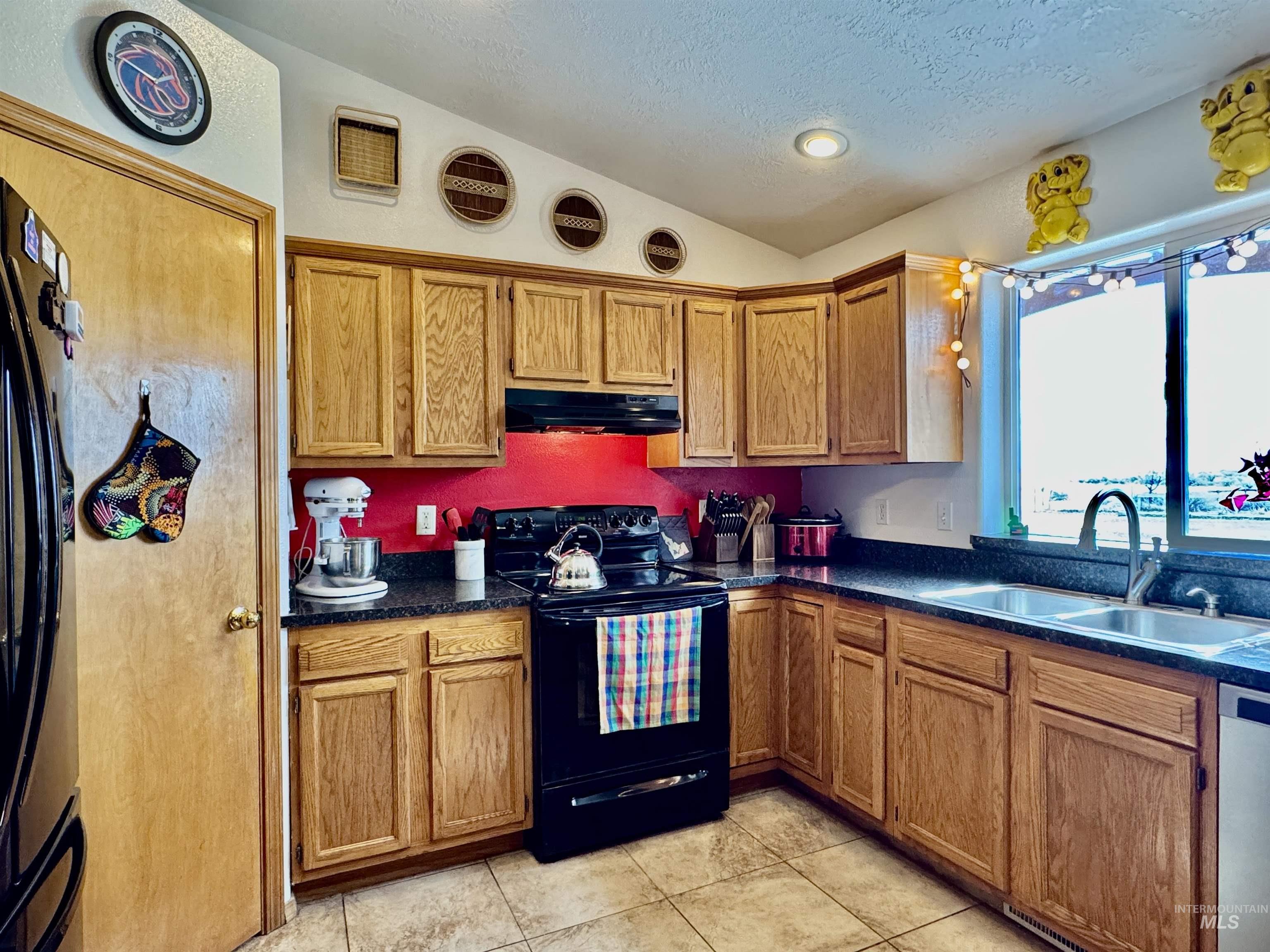 3301 SW Smith Rd, Mountain Home, Idaho 83647, 4 Bedrooms, 2 Bathrooms, Residential For Sale, Price $649,999, 98991455