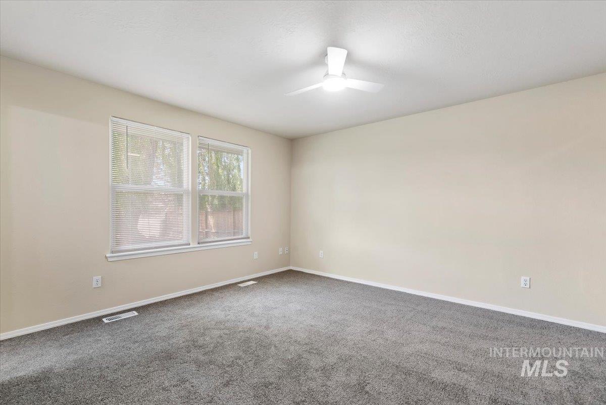 655 W Waterbury Dr, Meridian, Idaho 83646, 3 Bedrooms, 2 Bathrooms, Residential For Sale, Price $419,900, 98991456