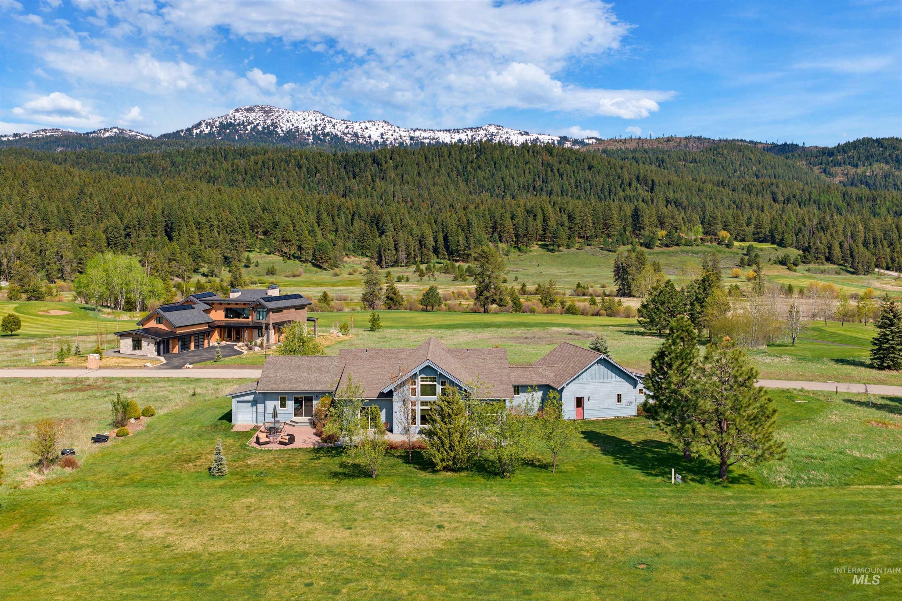319 Otter Pond Ln, McCall, Idaho 83638, 3 Bedrooms, 3 Bathrooms, Residential For Sale, Price $1,295,000, 98991457