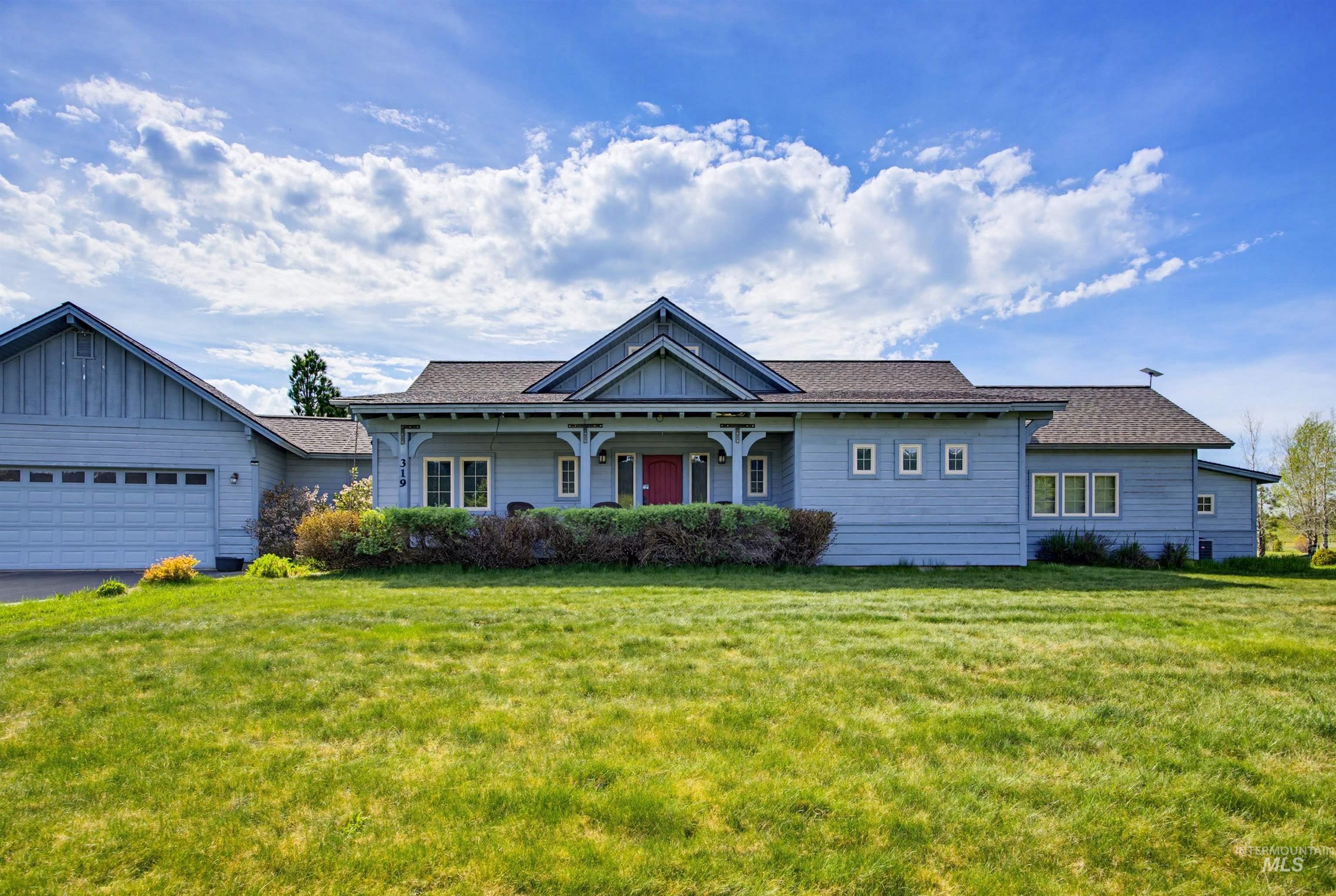 319 Otter Pond Ln, McCall, Idaho 83638, 3 Bedrooms, 3 Bathrooms, Residential For Sale, Price $1,295,000, 98991457