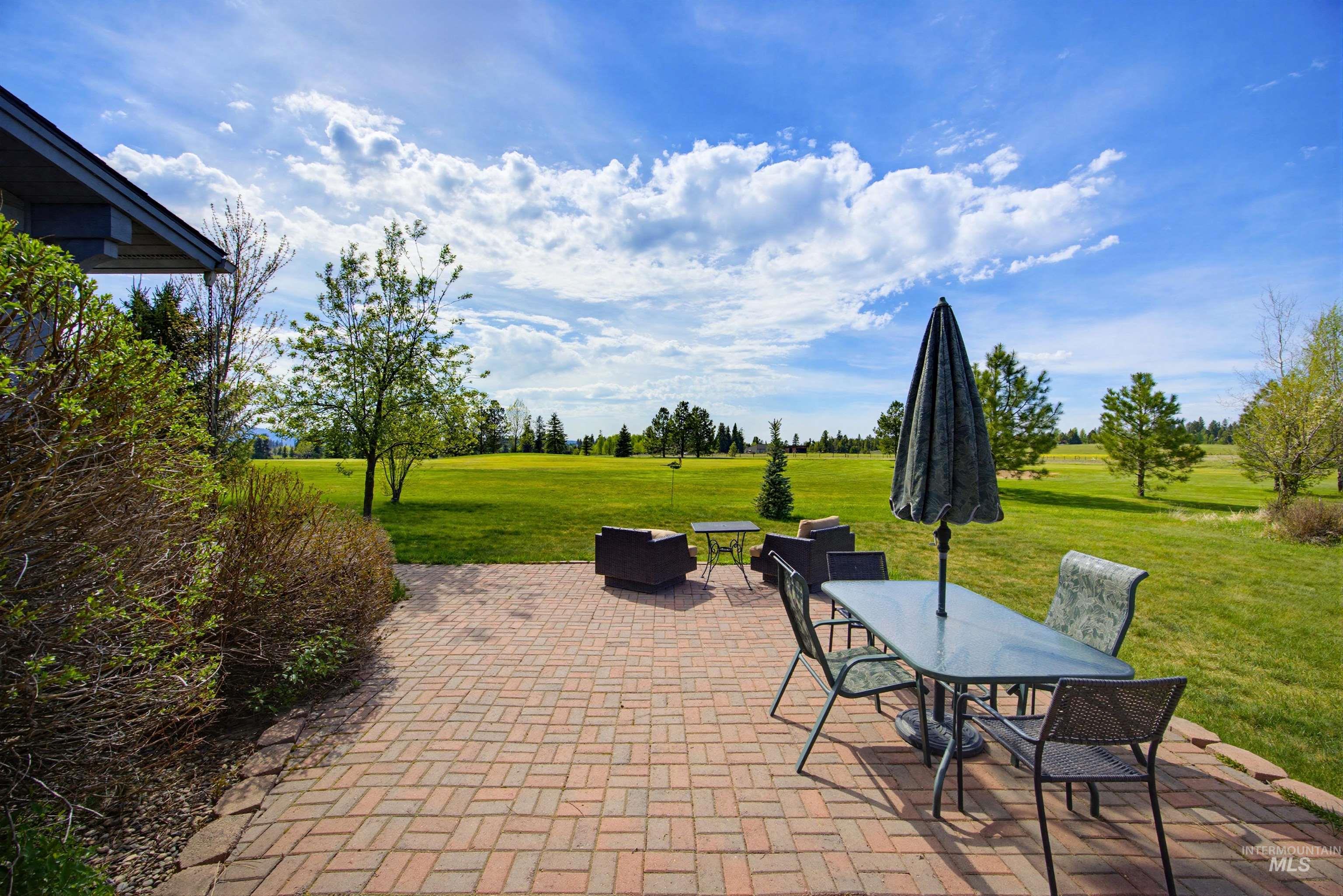 319 Otter Pond Ln, McCall, Idaho 83638, 3 Bedrooms, 3 Bathrooms, Residential For Sale, Price $1,295,000, 98991457