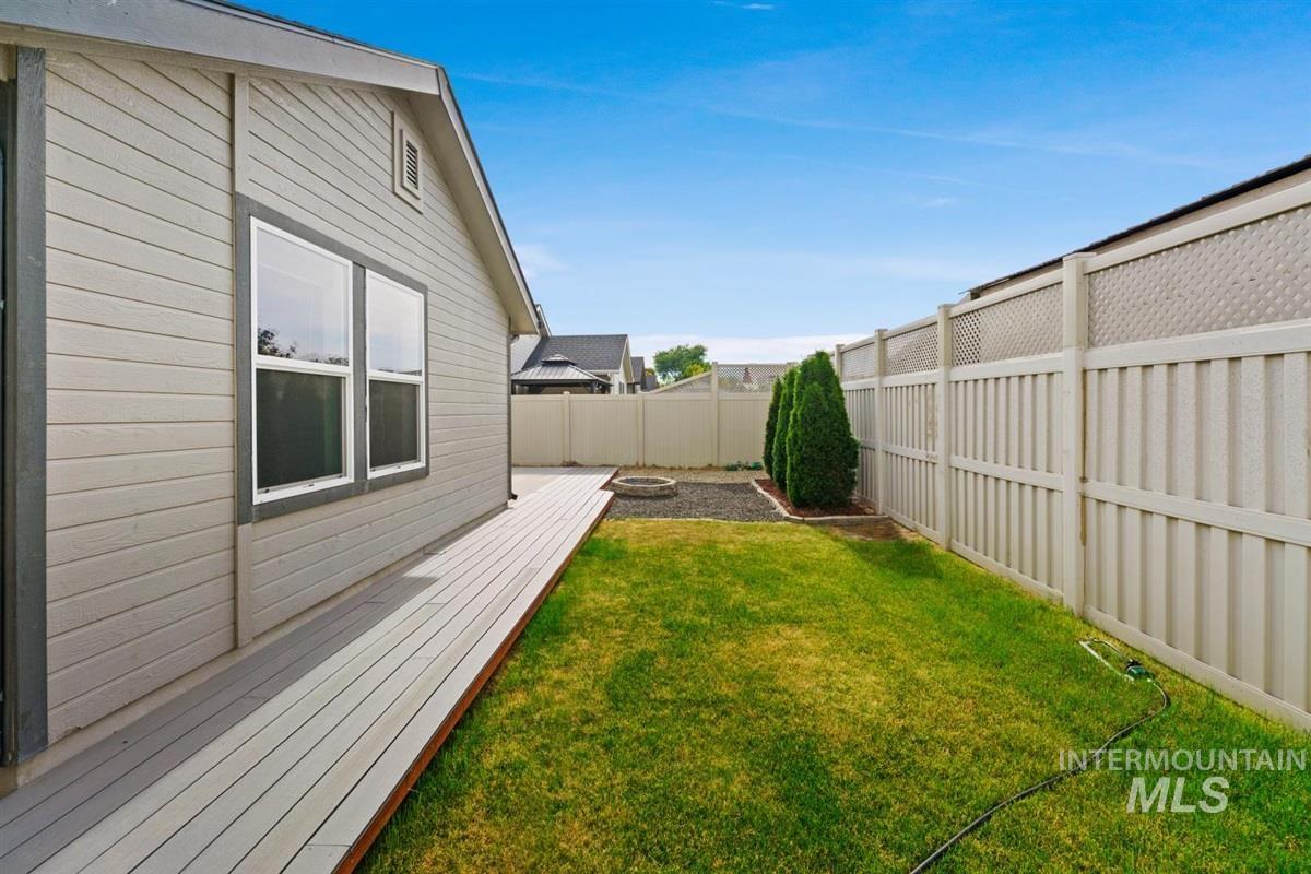 7645 E Declaration Dr., Nampa, Idaho 83687, 3 Bedrooms, 2 Bathrooms, Residential For Sale, Price $435,000,MLS 98991459