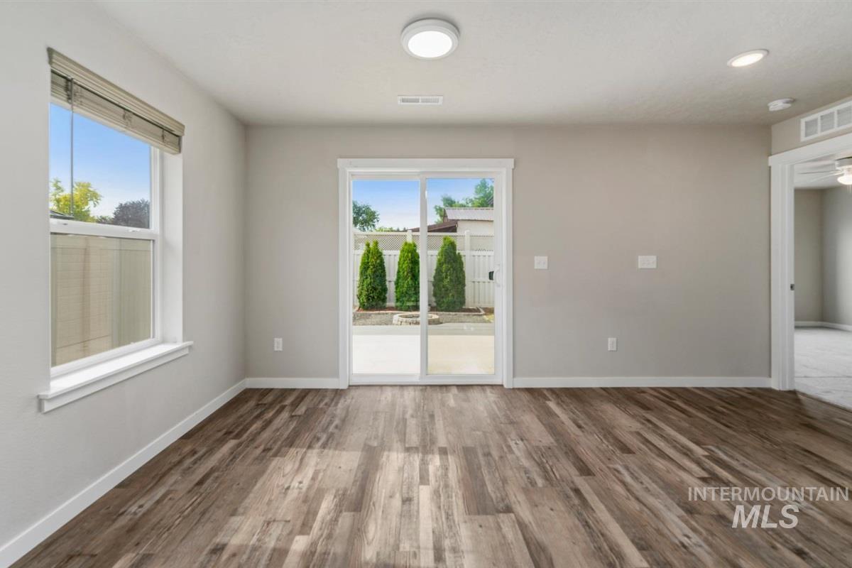 7645 E Declaration Dr., Nampa, Idaho 83687, 3 Bedrooms, 2 Bathrooms, Residential For Sale, Price $435,000,MLS 98991459