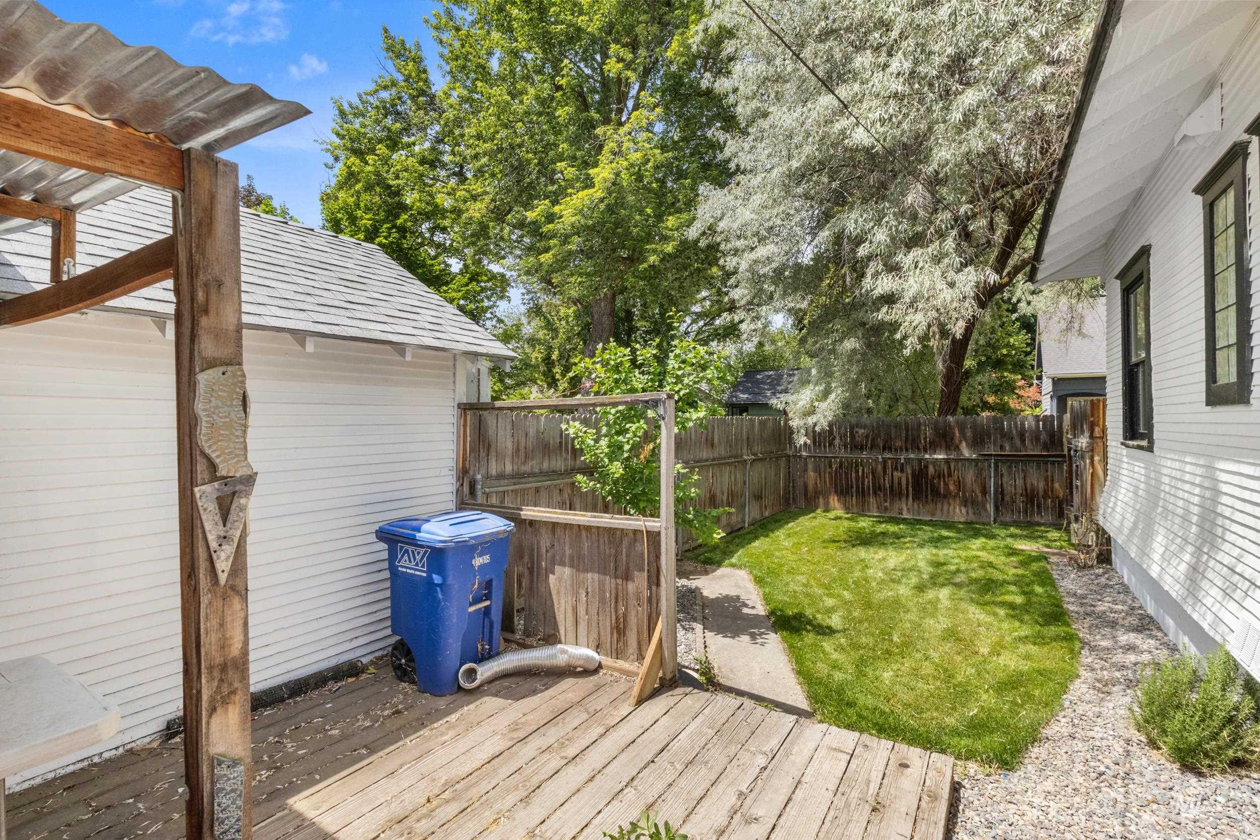 2119 W Brumback Street, Boise, Idaho 83702, 2 Bedrooms, 1 Bathroom, Residential For Sale, Price $565,000,MLS 98991462