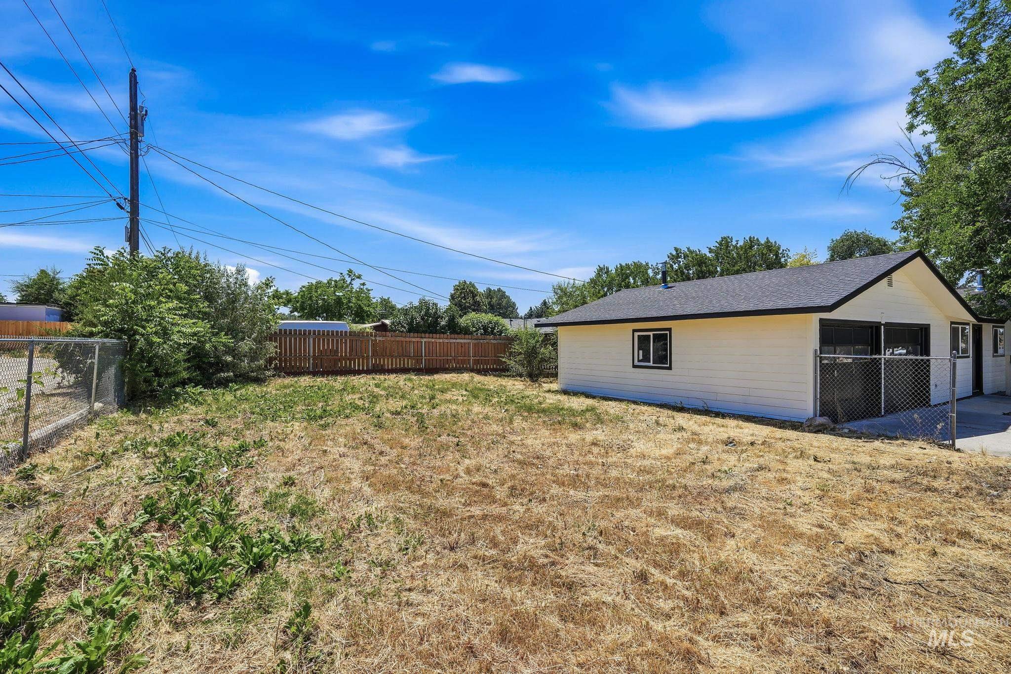 3203 Colorado Ave, Caldwell, Idaho 83605, 3 Bedrooms, 1 Bathroom, Residential For Sale, Price $299,000, 98991463