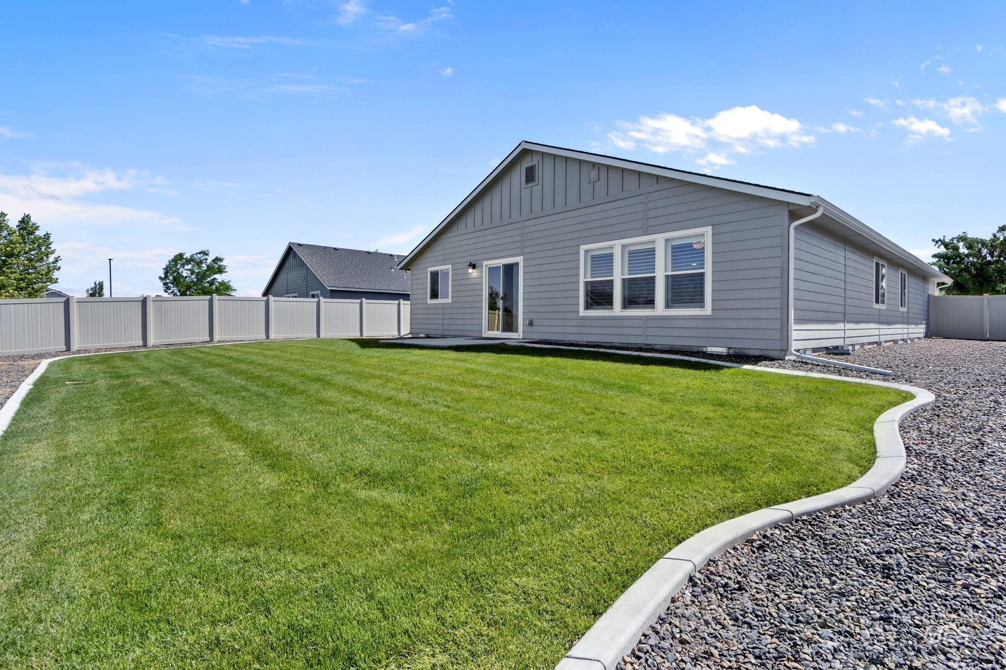 2939 Coral Falls Ave, Kuna, Idaho 83634, 4 Bedrooms, 2 Bathrooms, Residential For Sale, Price $499,000,MLS 98991471