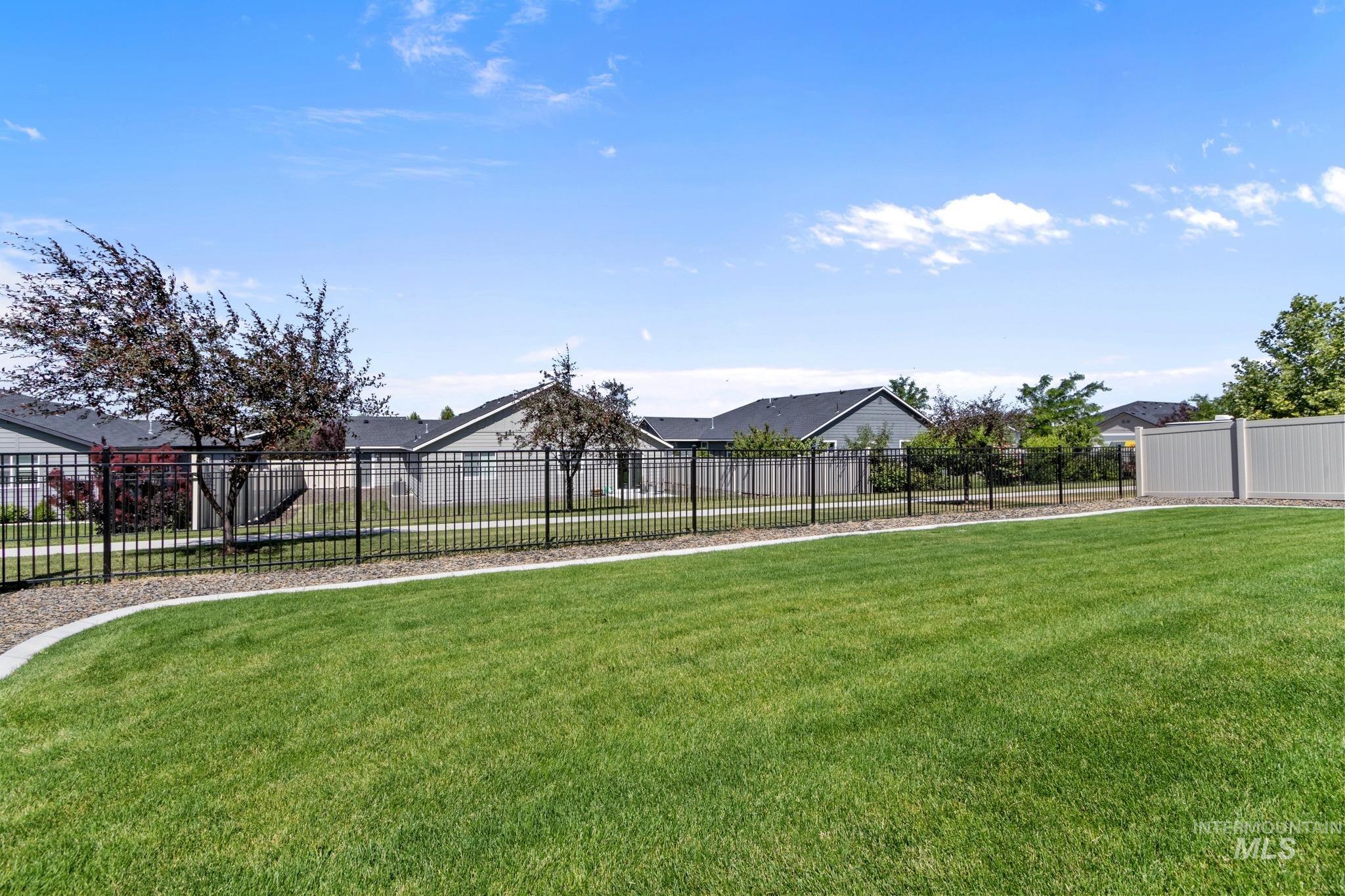 2939 Coral Falls Ave, Kuna, Idaho 83634, 4 Bedrooms, 2 Bathrooms, Residential For Sale, Price $499,000,MLS 98991471